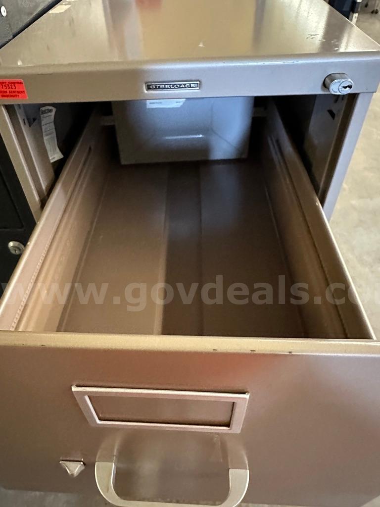 4-Drawer Tan Filing Cabinet   Government Surplus Auction - Photo #3