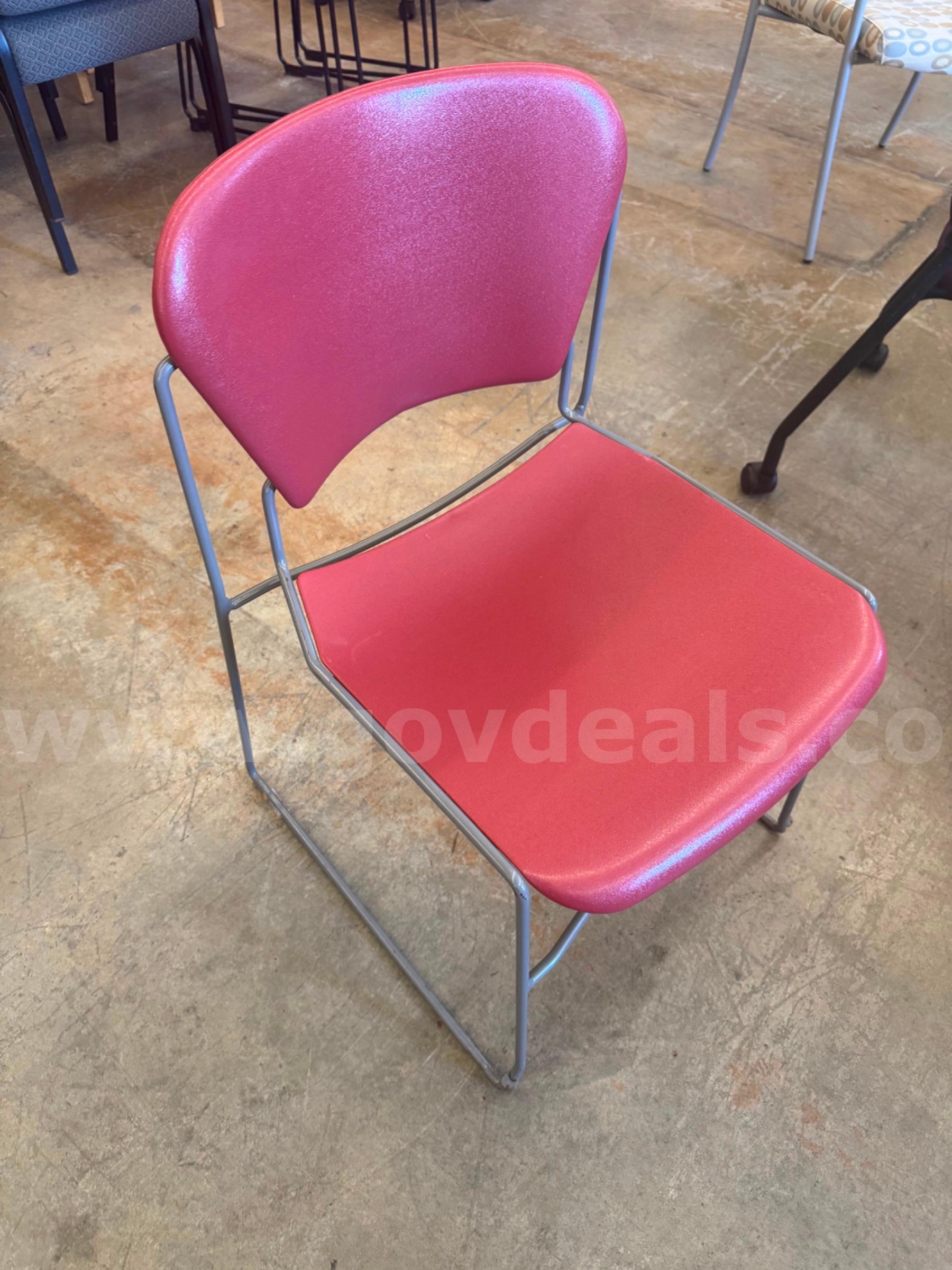 Red Chair   Government Surplus Auction - Photo #2