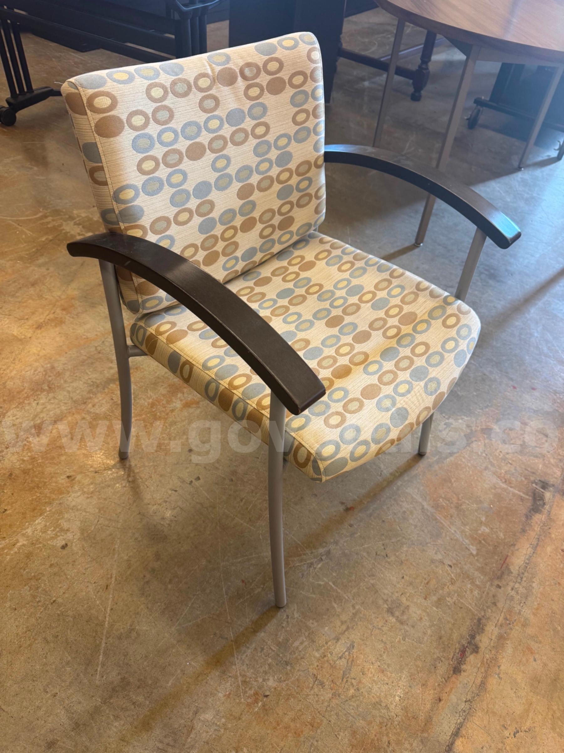 Tan Cushioned Chair   Government Surplus Auction - Photo #2