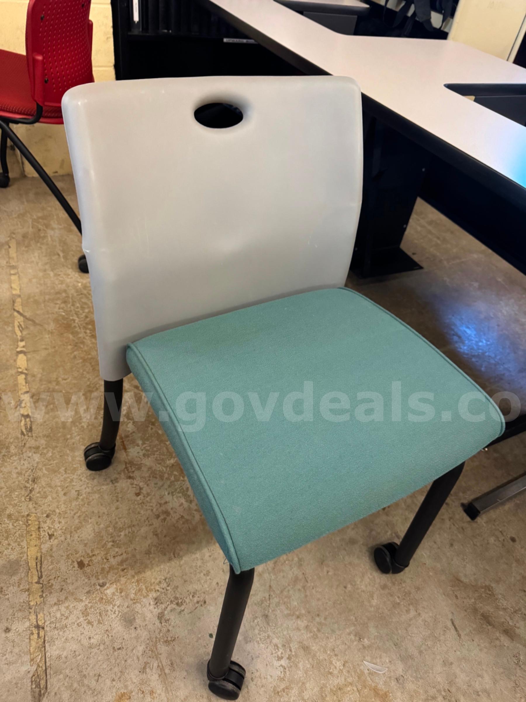 Green Seated Rolling Chair   Government Surplus Auction - Photo #2