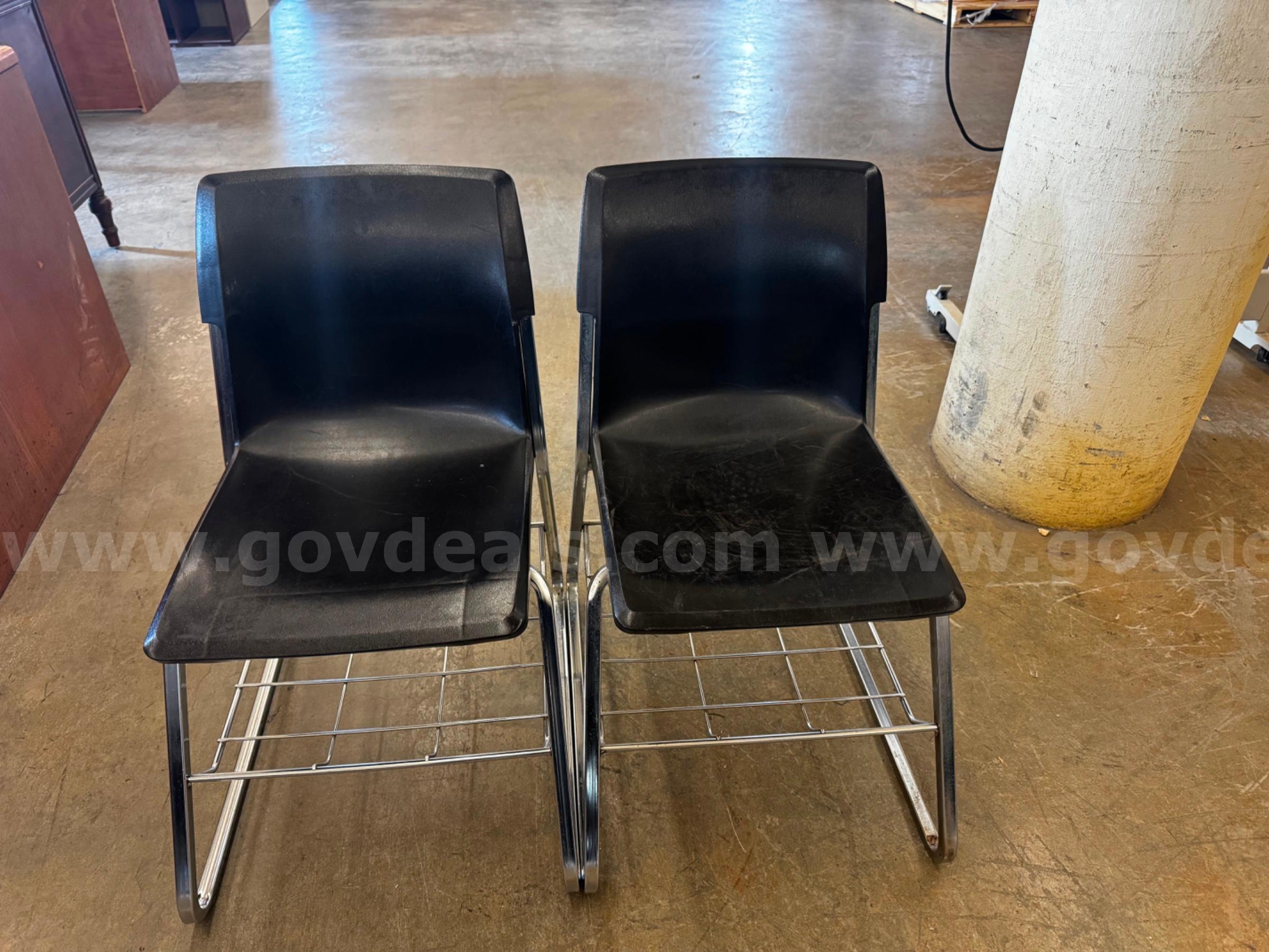 A Lot of 2 Black Chairs   Government Surplus Auction - Primary Photo