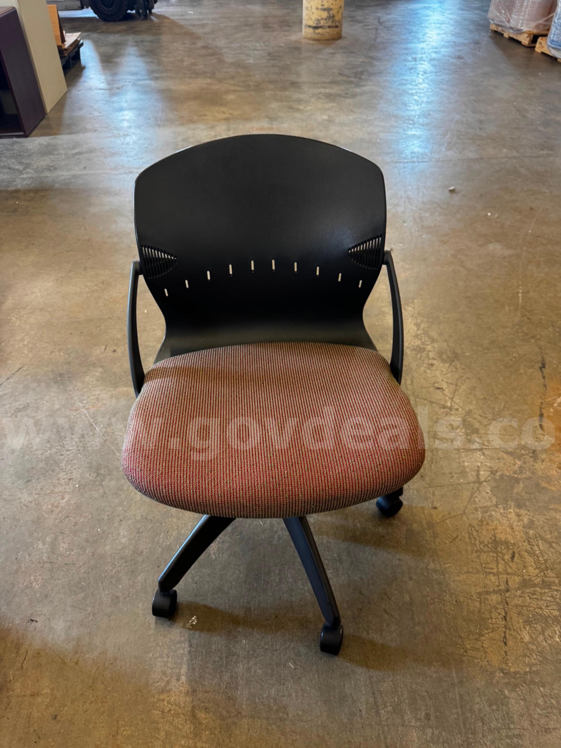 A Lot of 3 Black Backed Chairs   Government Surplus Auction - Photo #2