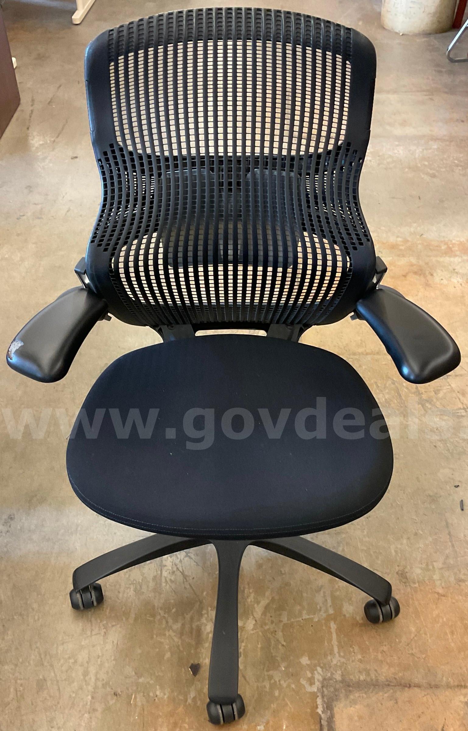 Black Office Chair   Government Surplus Auction - Primary Photo