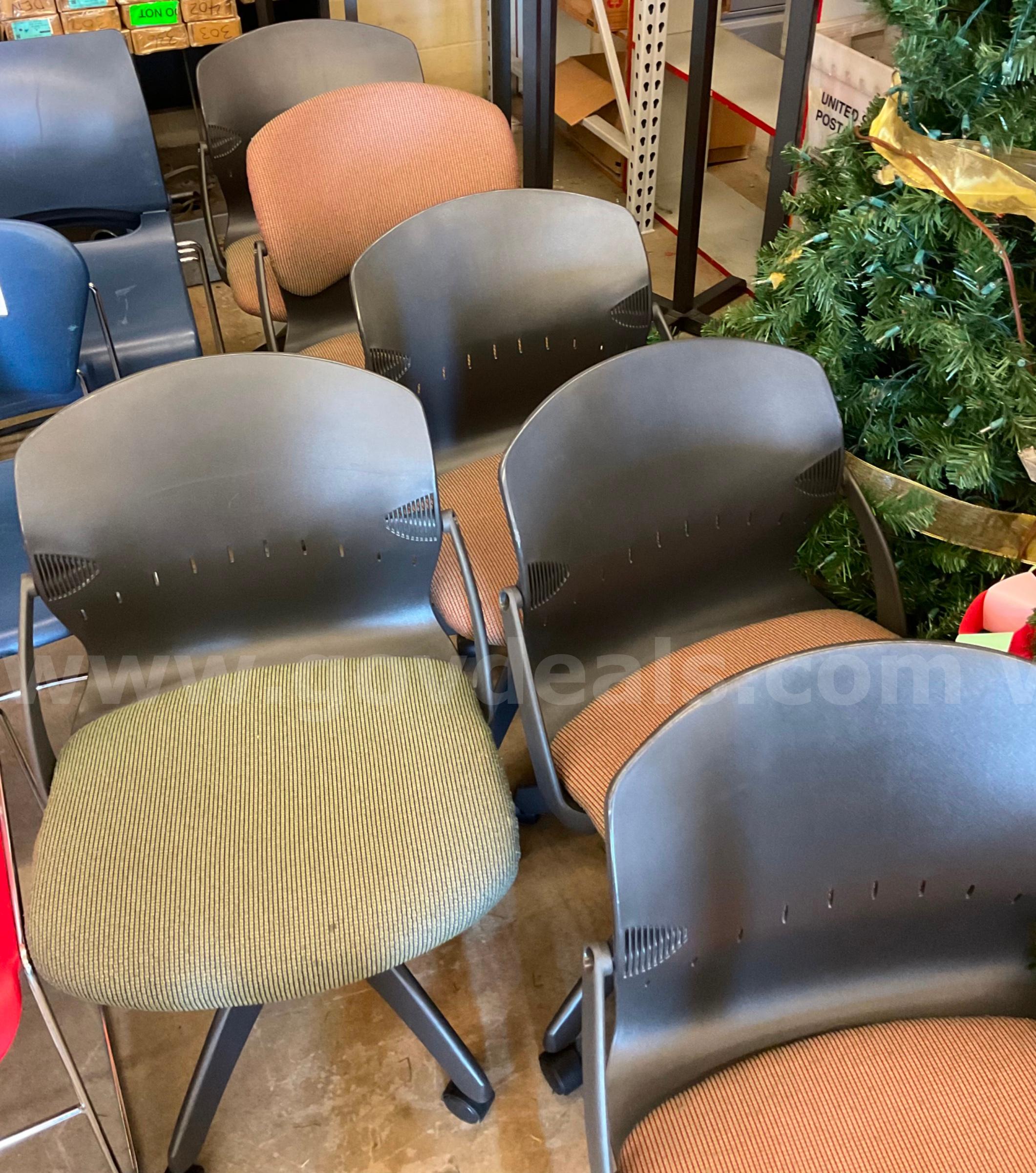 Lot of 6 rolling chairs   Government Surplus Auction - Primary Photo