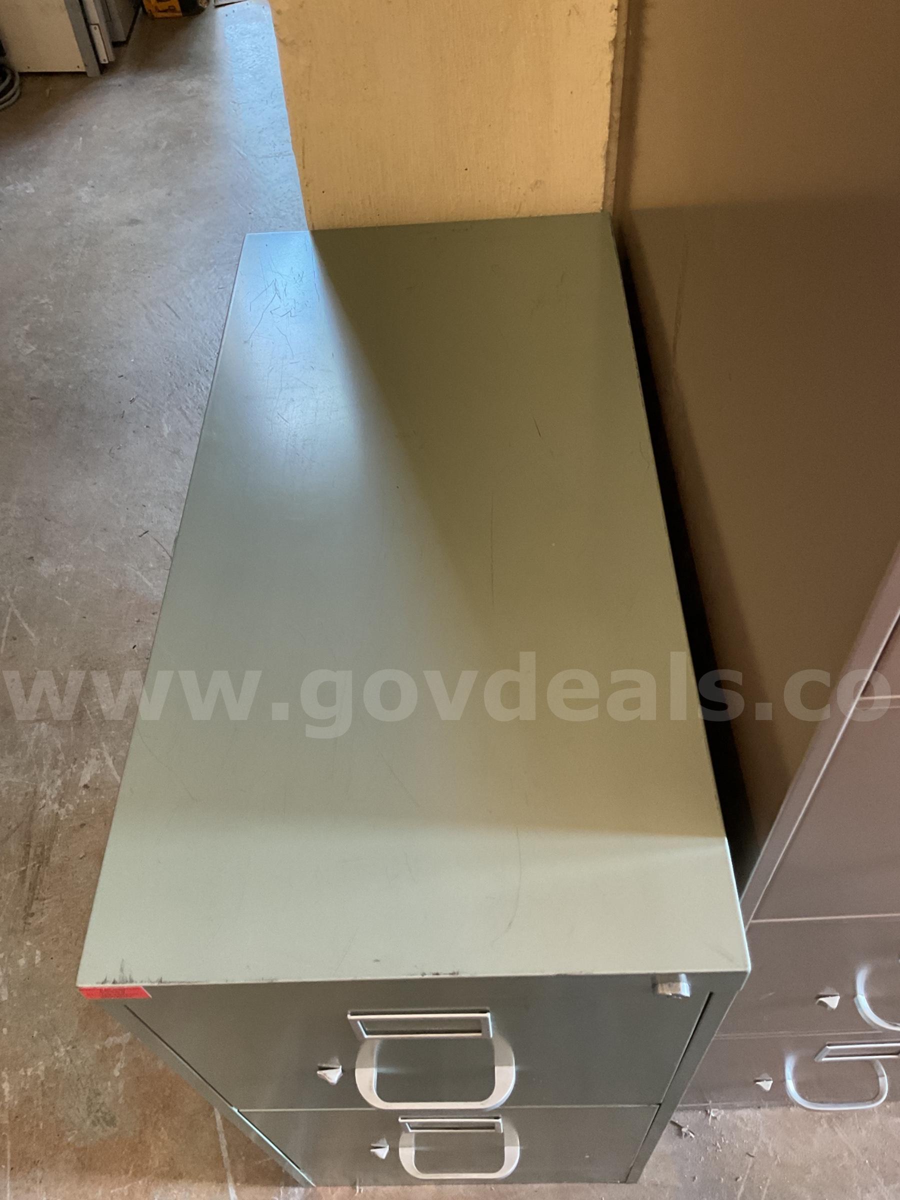 Green 2 drawer filing cabinet   Government Surplus Auction - Photo #2