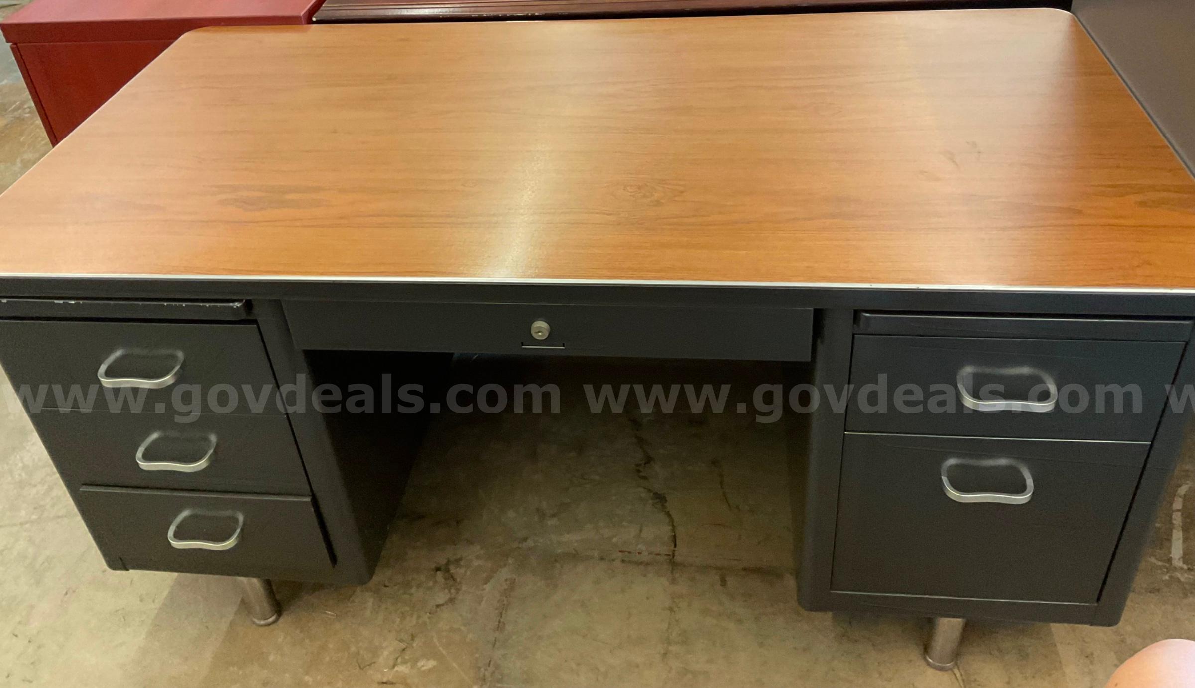 Wood desk with metal drawers   Government Surplus Auction - Primary Photo