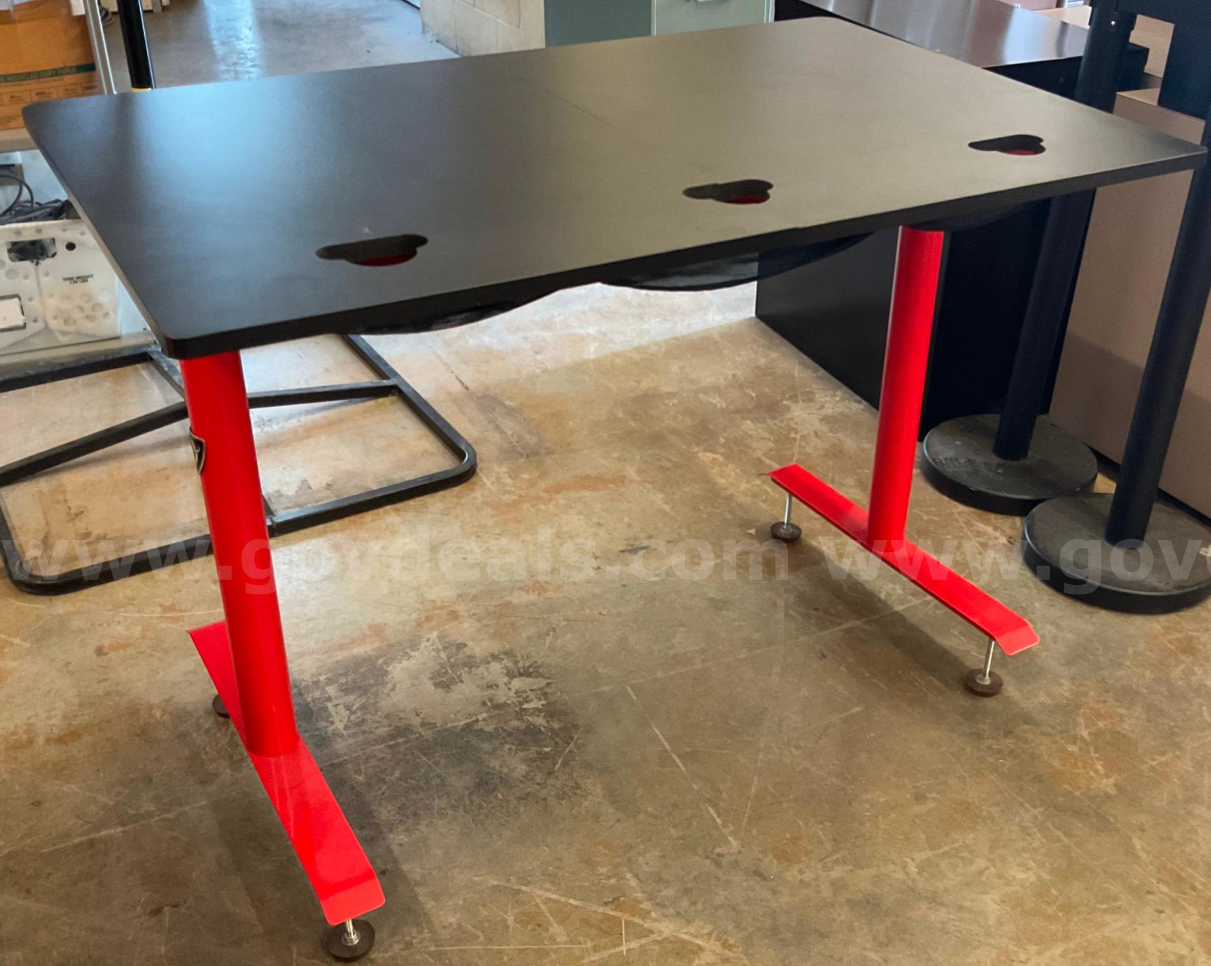 Black and Red Rolling Table   Government Surplus Auction - Photo #2