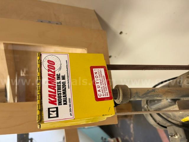 Belt Sander - Baldor Reliance Industrial Motor  34C5T Government Surplus Auction - Photo #2