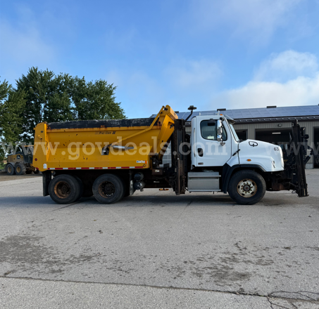 2016 Freightliner 114SD Plow Truck Freightliner 114SD Government Surplus Auction - Photo #2