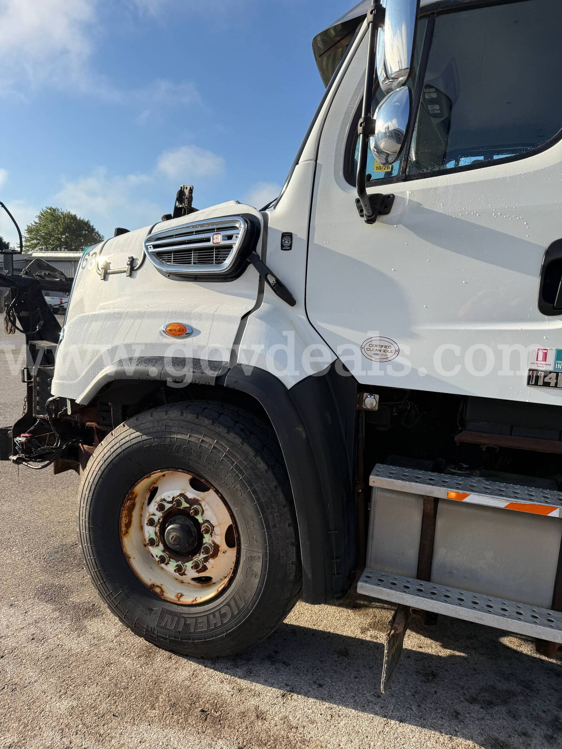 2016 Freightliner 114SD Plow Truck Freightliner 114SD Government Surplus Auction - Photo #4