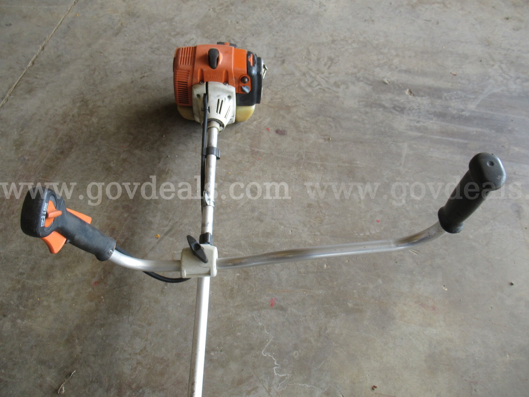 STIHL Line Trimmer STIHL FS 250 Government Surplus Auction - Photo #6
