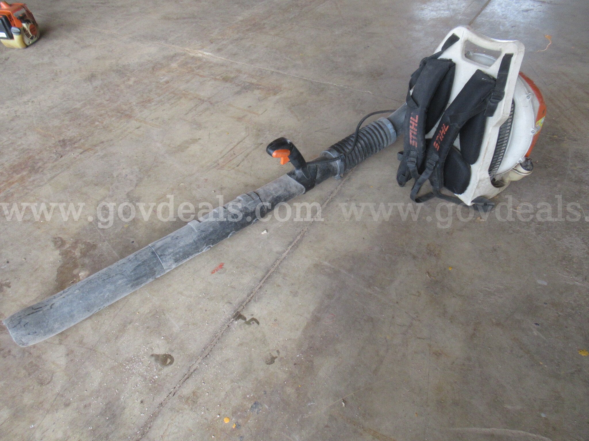 STIHL Blower STIHL BR 600 Government Surplus Auction - Photo #4