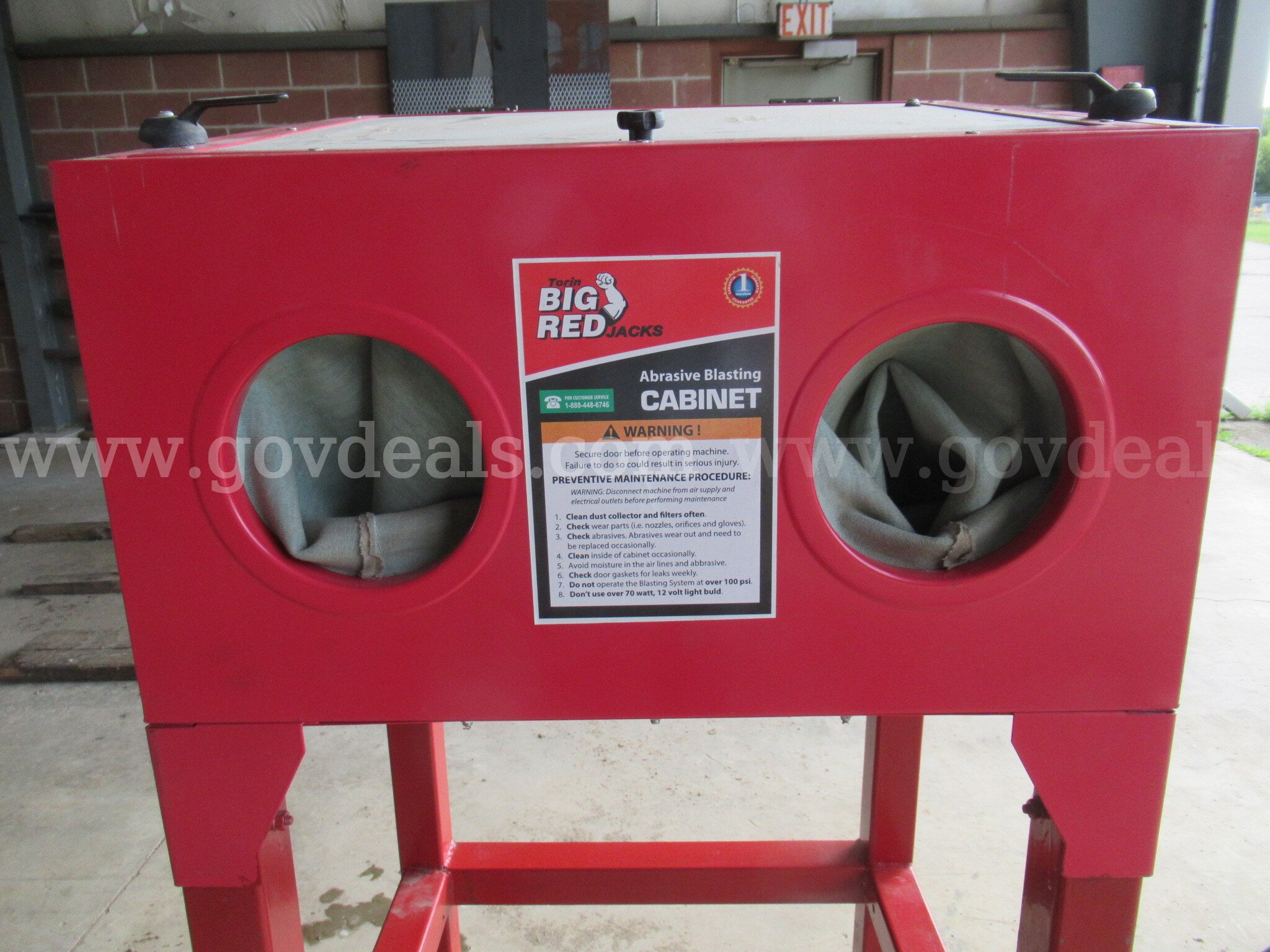 Big Red Sand Blaster Big Red  Government Surplus Auction - Photo #5