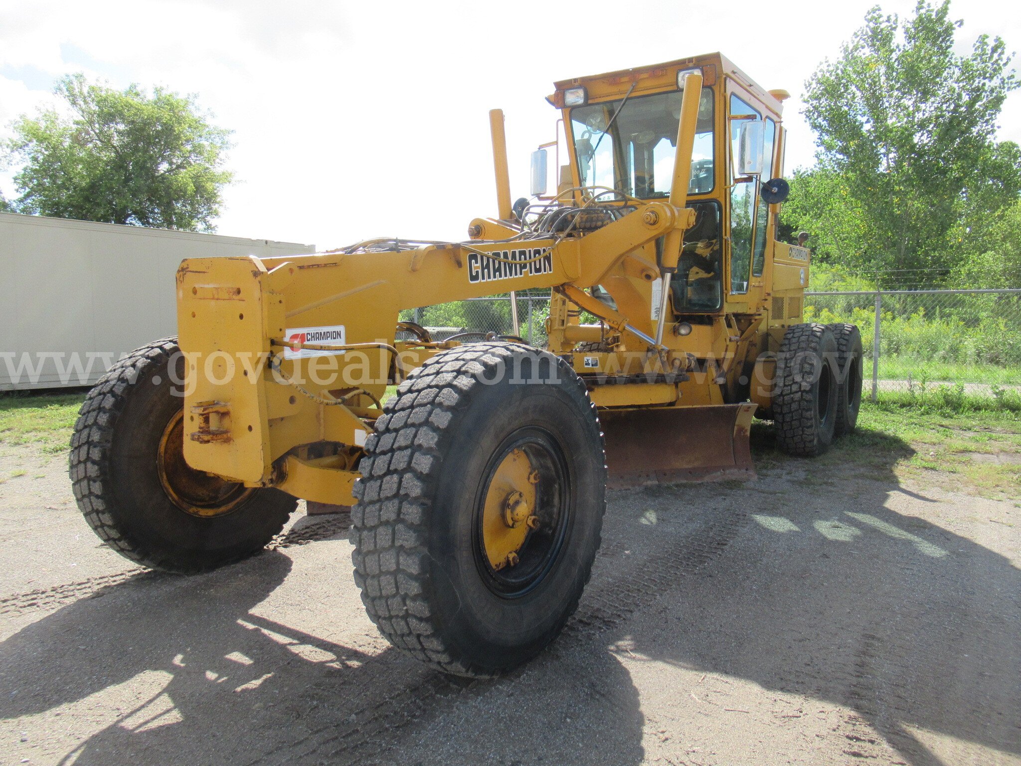 1987 Champion Motor Grader Champion 730A Government Surplus Auction - Photo #4
