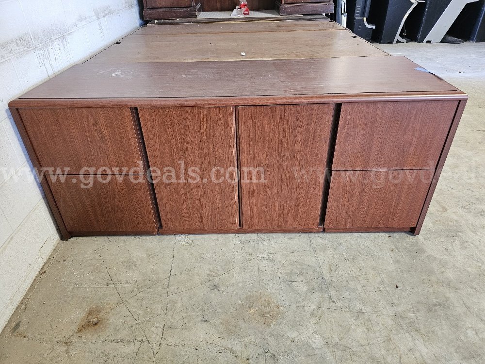 Credenza 1   Government Surplus Auction - Photo #3