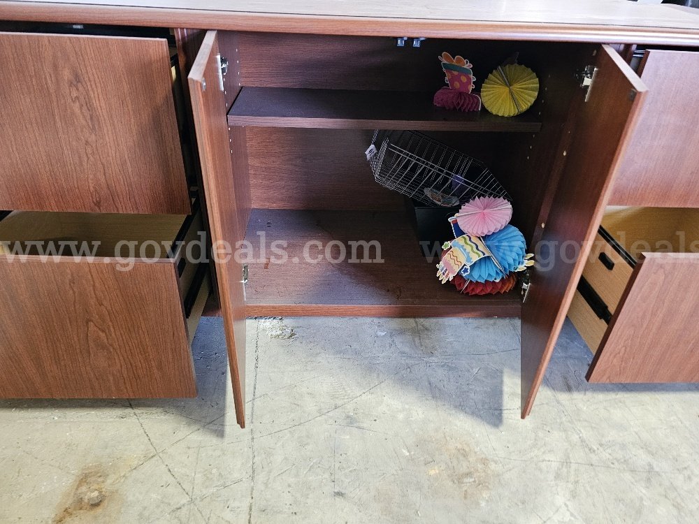 Credenza 1   Government Surplus Auction - Photo #6