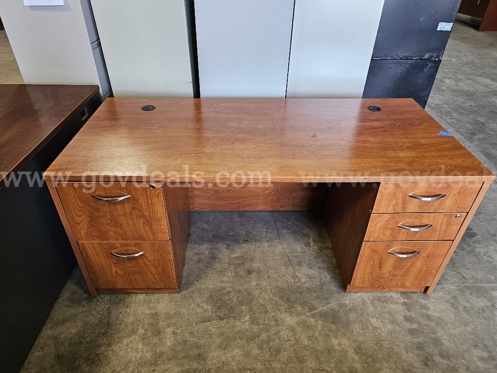 Desk 7