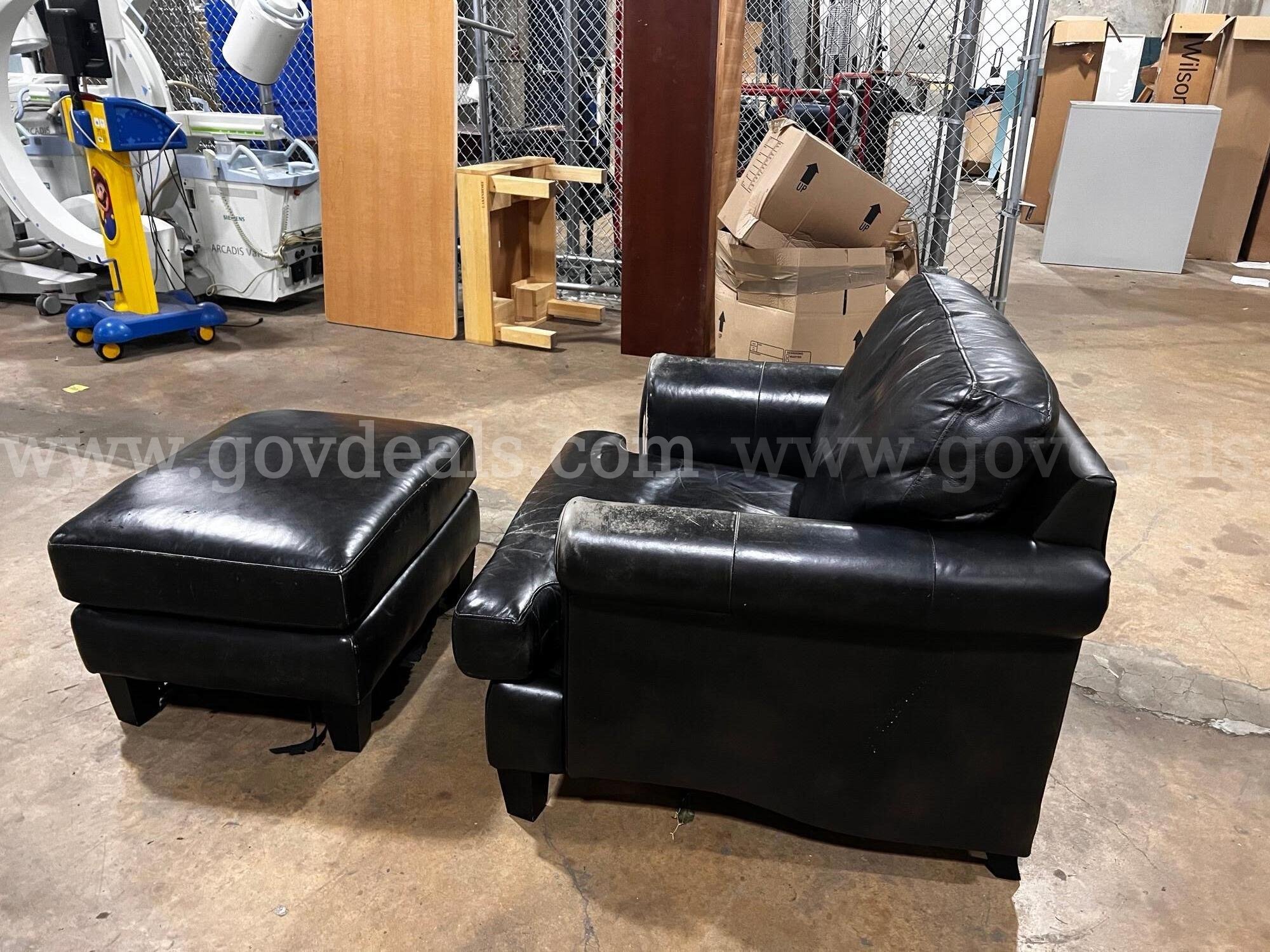 Black Leather Chair with Matching Footrest   Government Surplus Auction - Photo #3