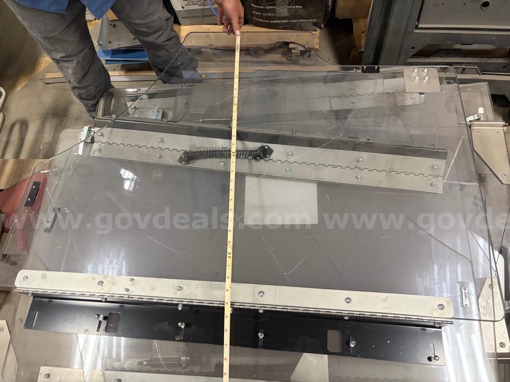 Misc sized Plexiglass for Transit bus/cutaway None Transit Government Surplus Auction - Photo #6
