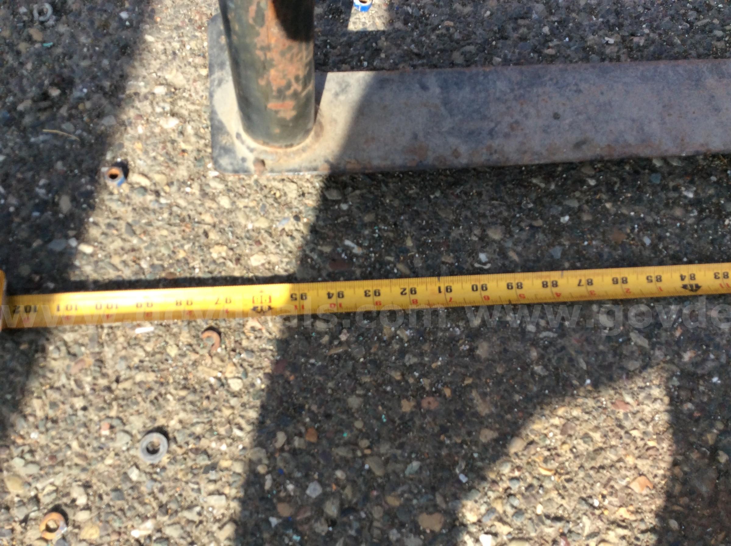 Truck Ladder Rack   Government Surplus Auction - Photo #5