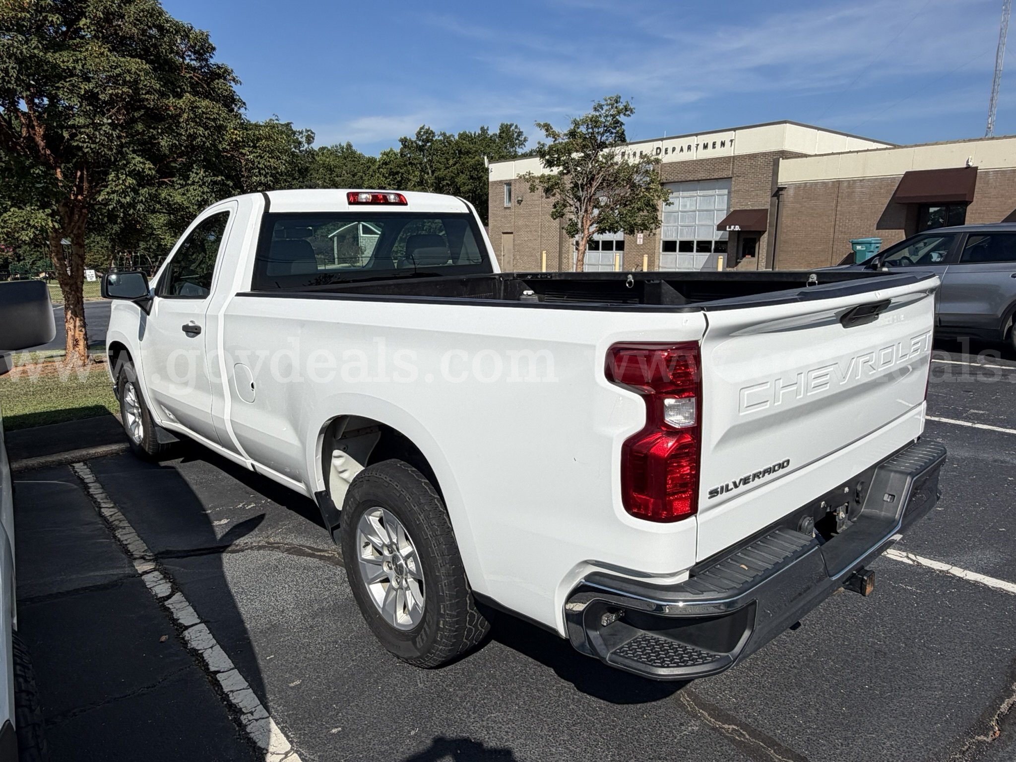 2021 Chevrolet Silverado 1500 Chevrolet Silverado Government Surplus Auction - Photo #2