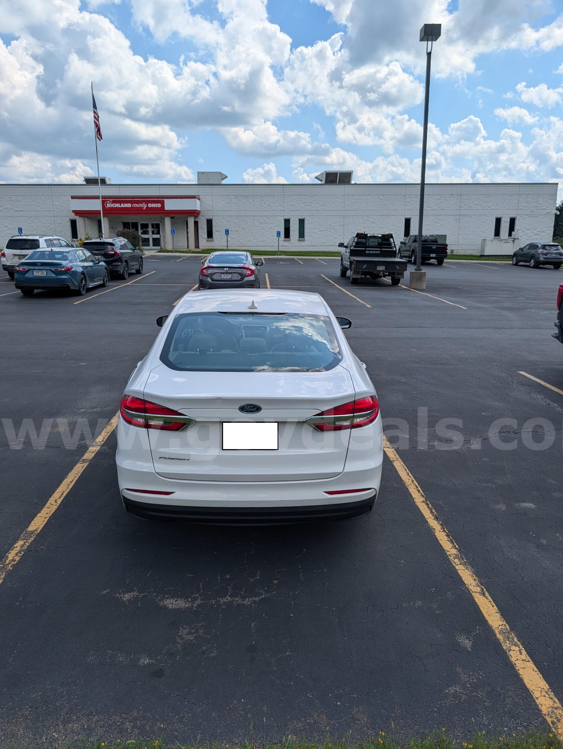 2020 Ford Fusion Ford Fusion Government Surplus Auction - Photo #4