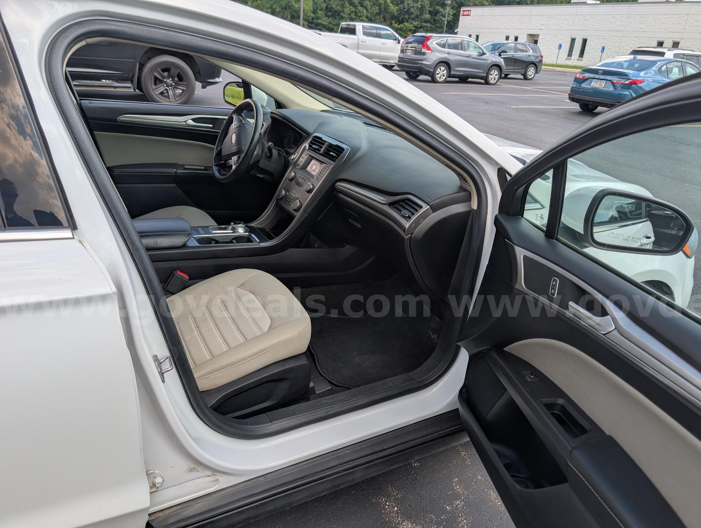 2020 Ford Fusion Ford Fusion Government Surplus Auction - Photo #6
