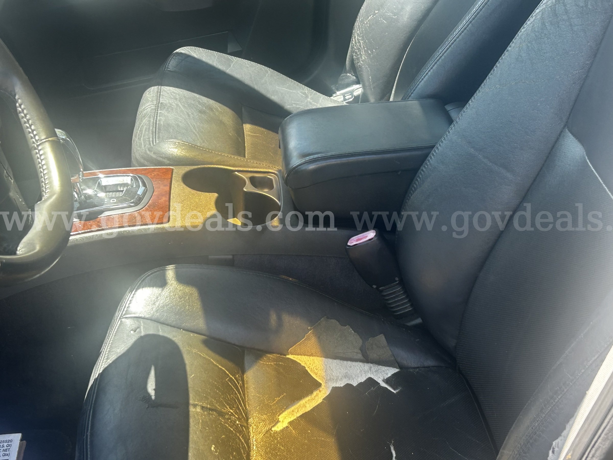 2007 Cadillac CTS Cadillac CTS Government Surplus Auction - Photo #6