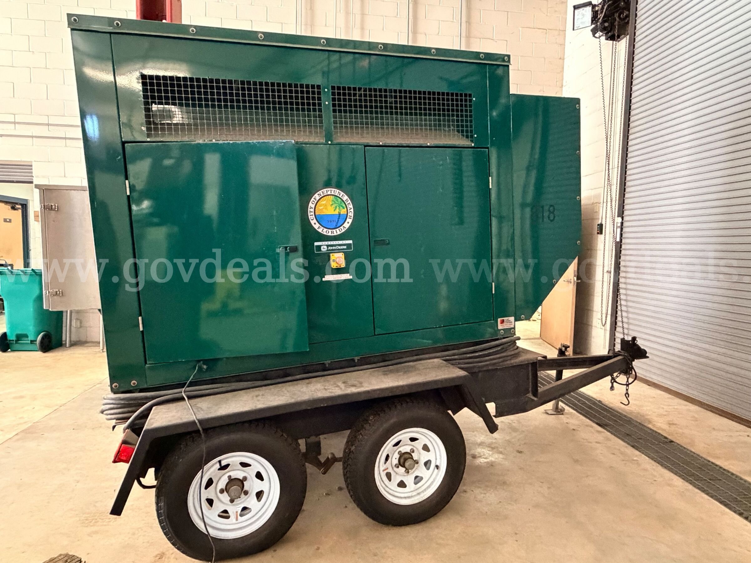 John Deere Portable Generator – Trailer Mounted John Deere 4045TF270 Government Surplus Auction - Photo #4