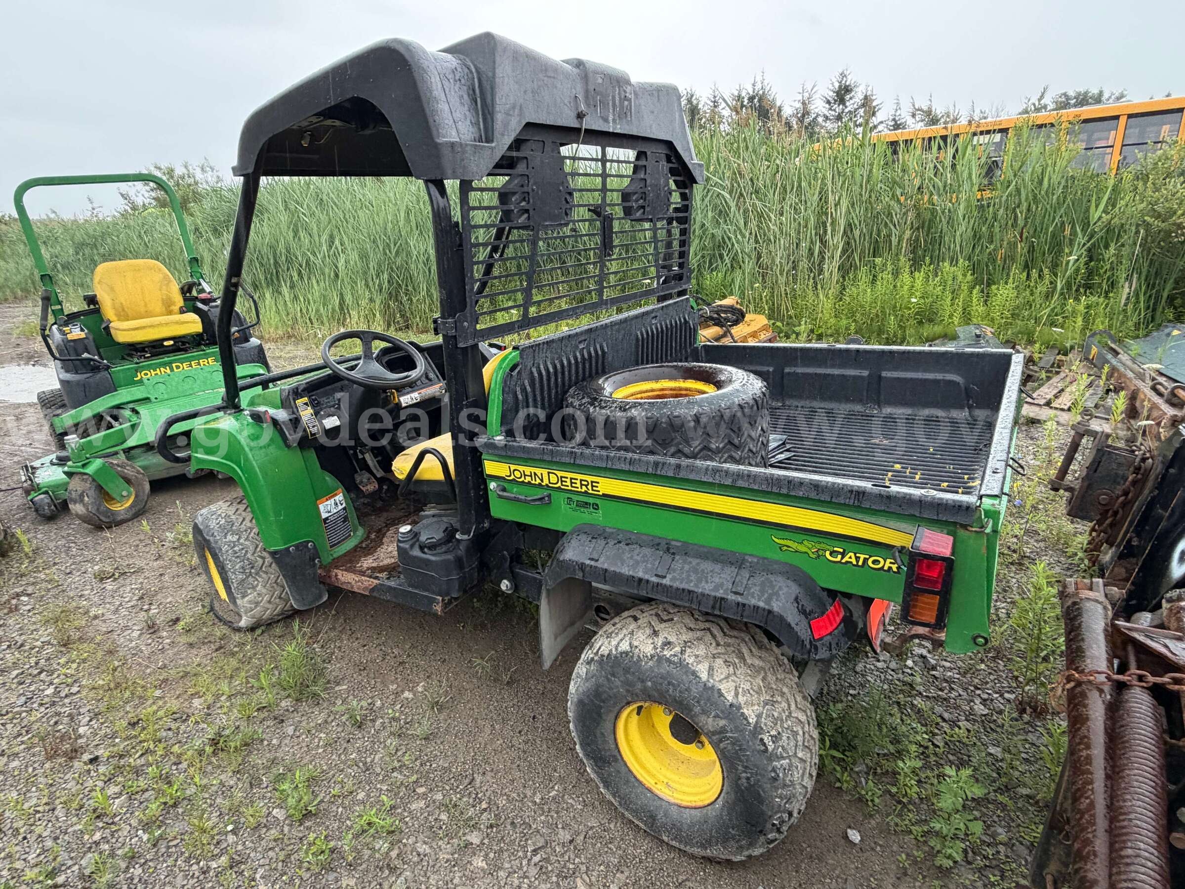 2015 John Deere Gator ATV John Deere HPX GAS Government Surplus Auction - Photo #3