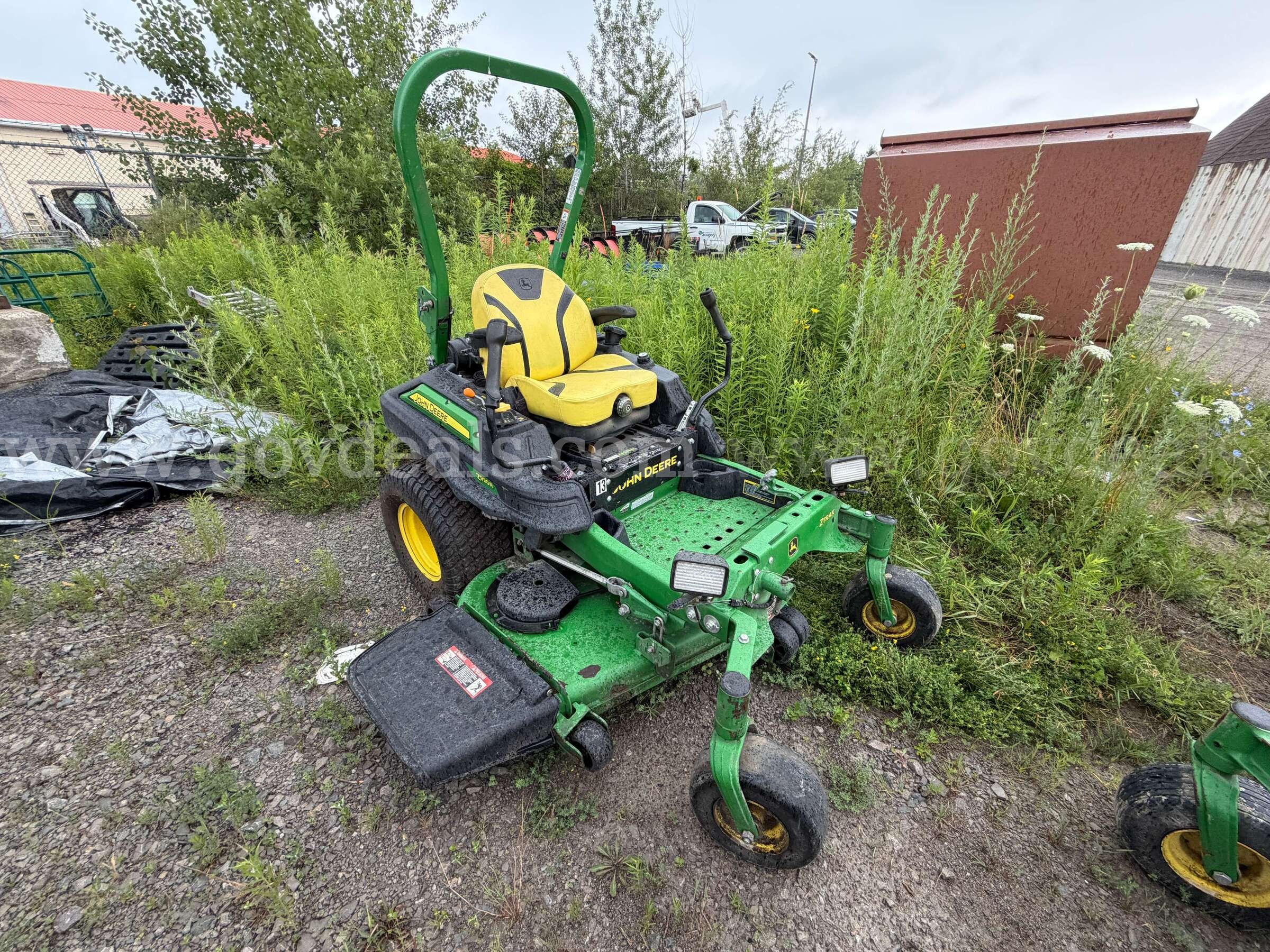 John Deere Z930R Zero Turn Lawn Mower John Deere Z930R Government Surplus Auction - Photo #2