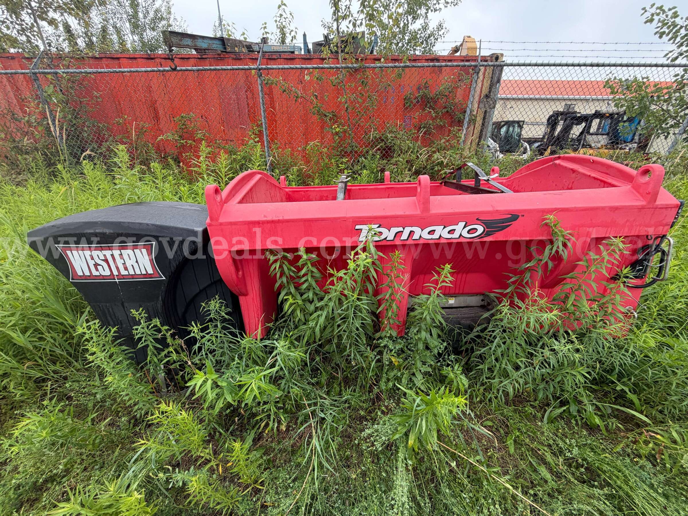 Tornado Salt Hopper Spreader 7 Ft x 4 Ft