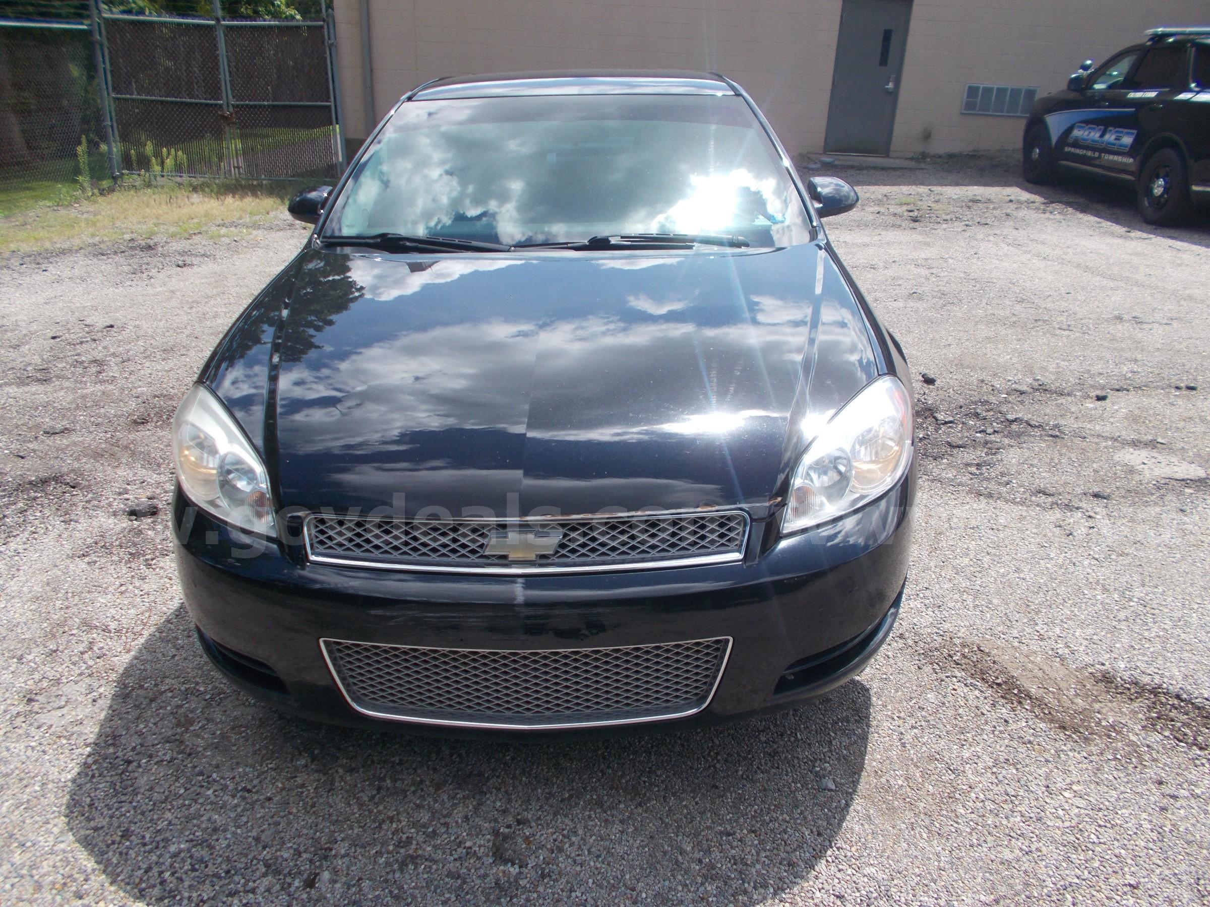 2014 Chevrolet Impala Limited Chevrolet Impala Government Surplus Auction - Photo #2