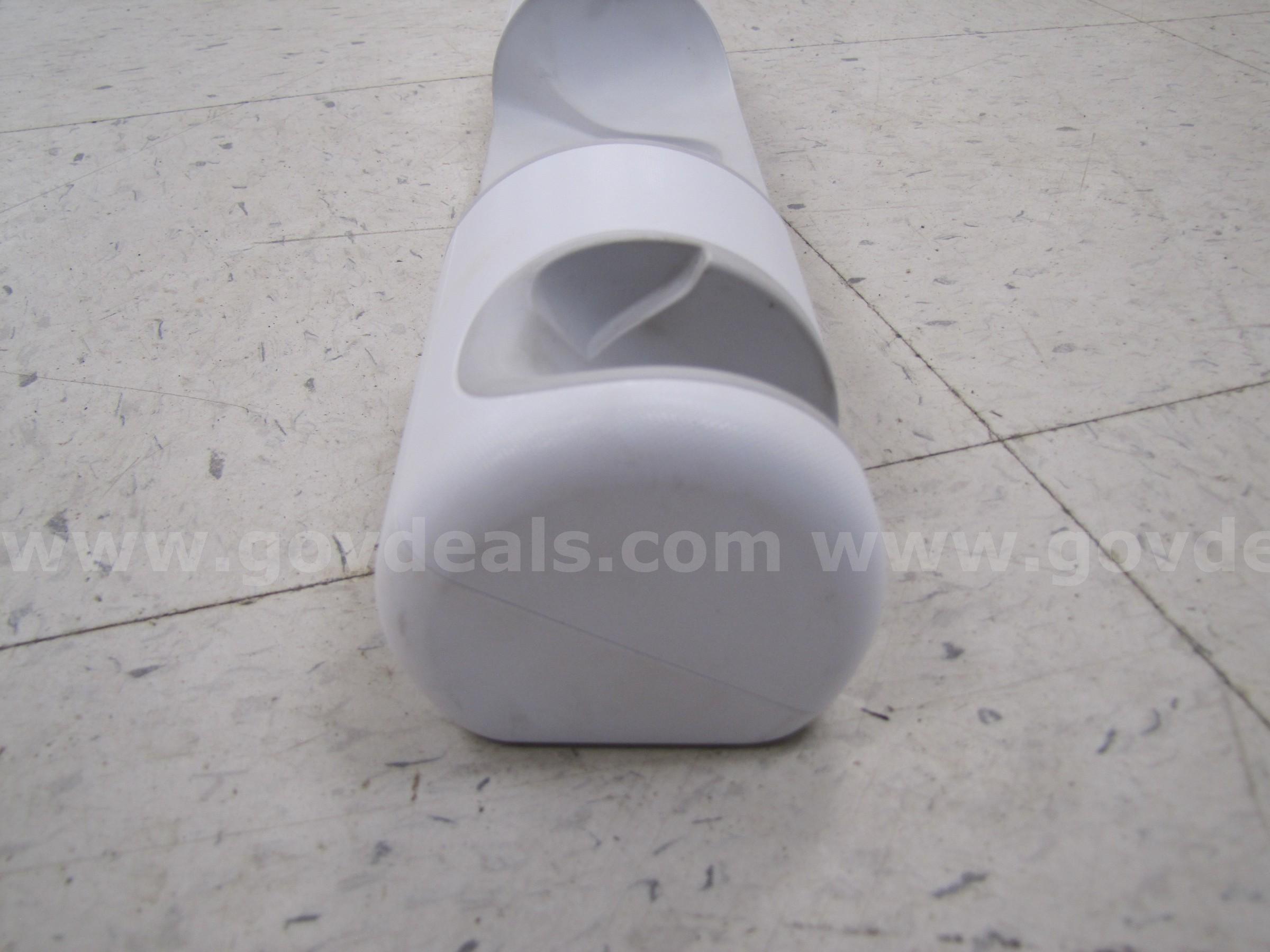 Oculus Quest 2 charging dock   Government Surplus Auction - Photo #6