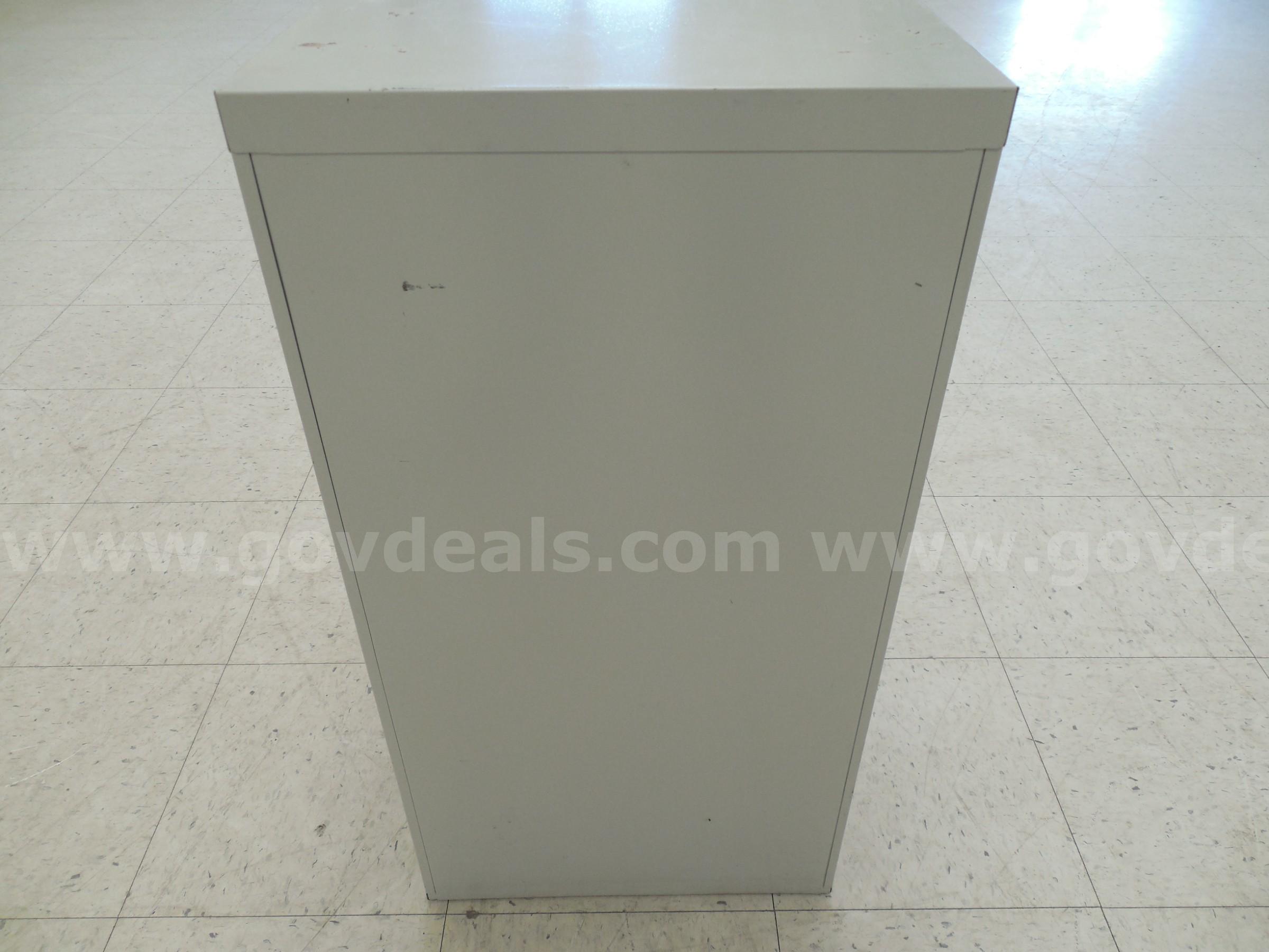 Two drawer filing cabinet   Government Surplus Auction - Photo #3