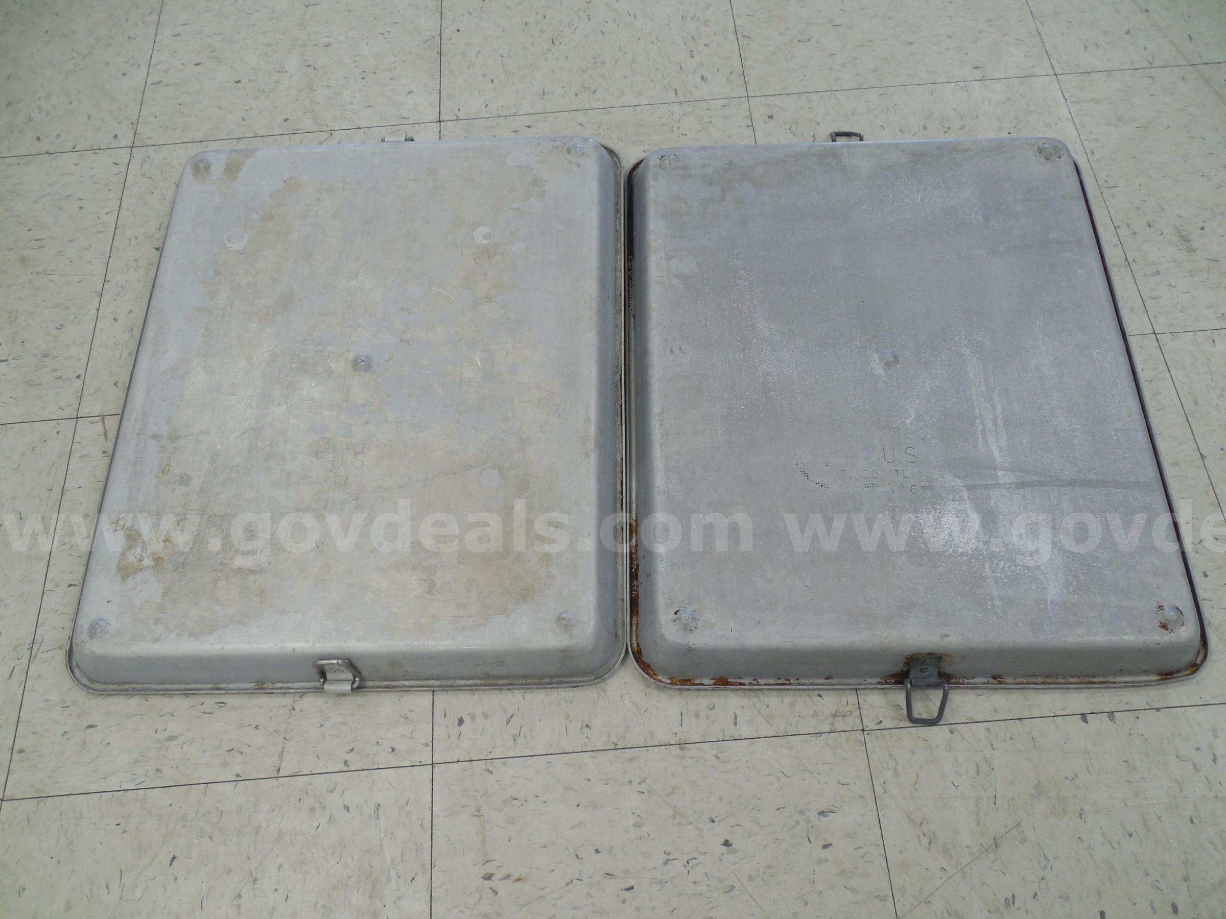 Metal rolling storage cart   Government Surplus Auction - Photo #3