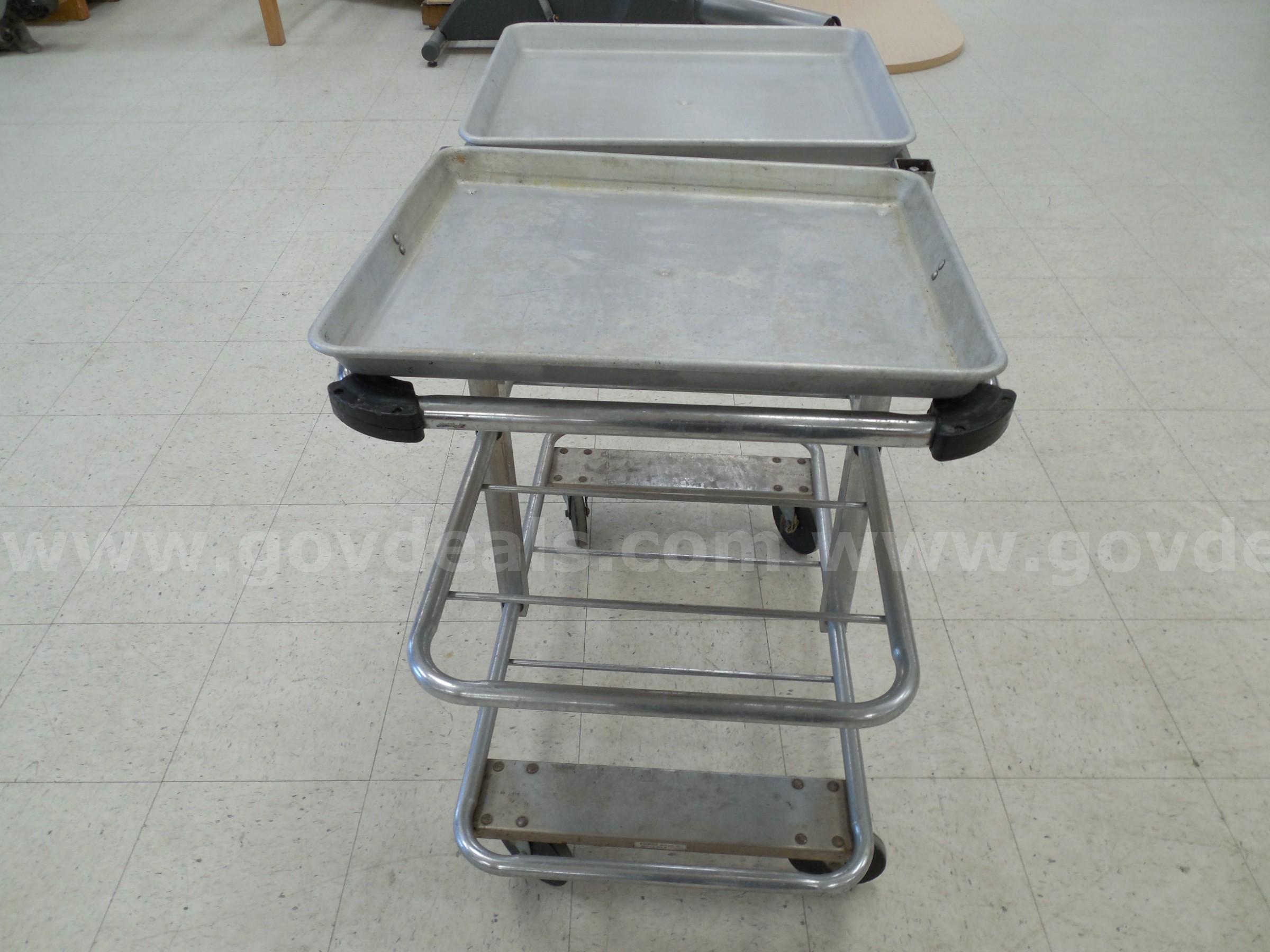 Metal rolling storage cart   Government Surplus Auction - Photo #5