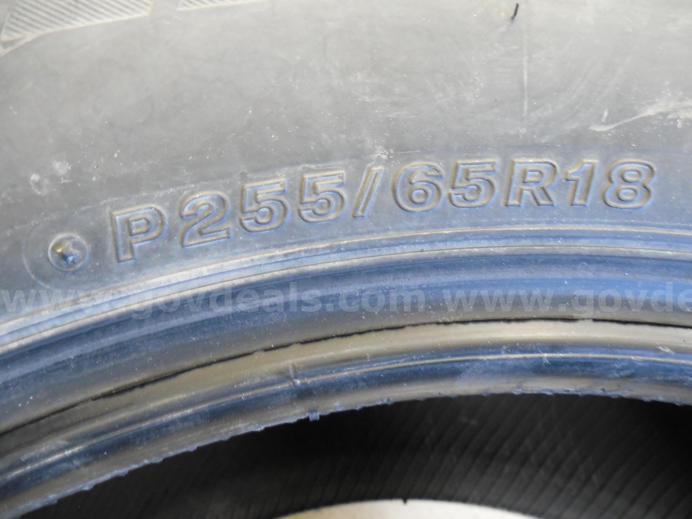 Bridgestone Blizzak DM-V2 P255/65 R18 109S Tire  P255 Government Surplus Auction - Photo #5