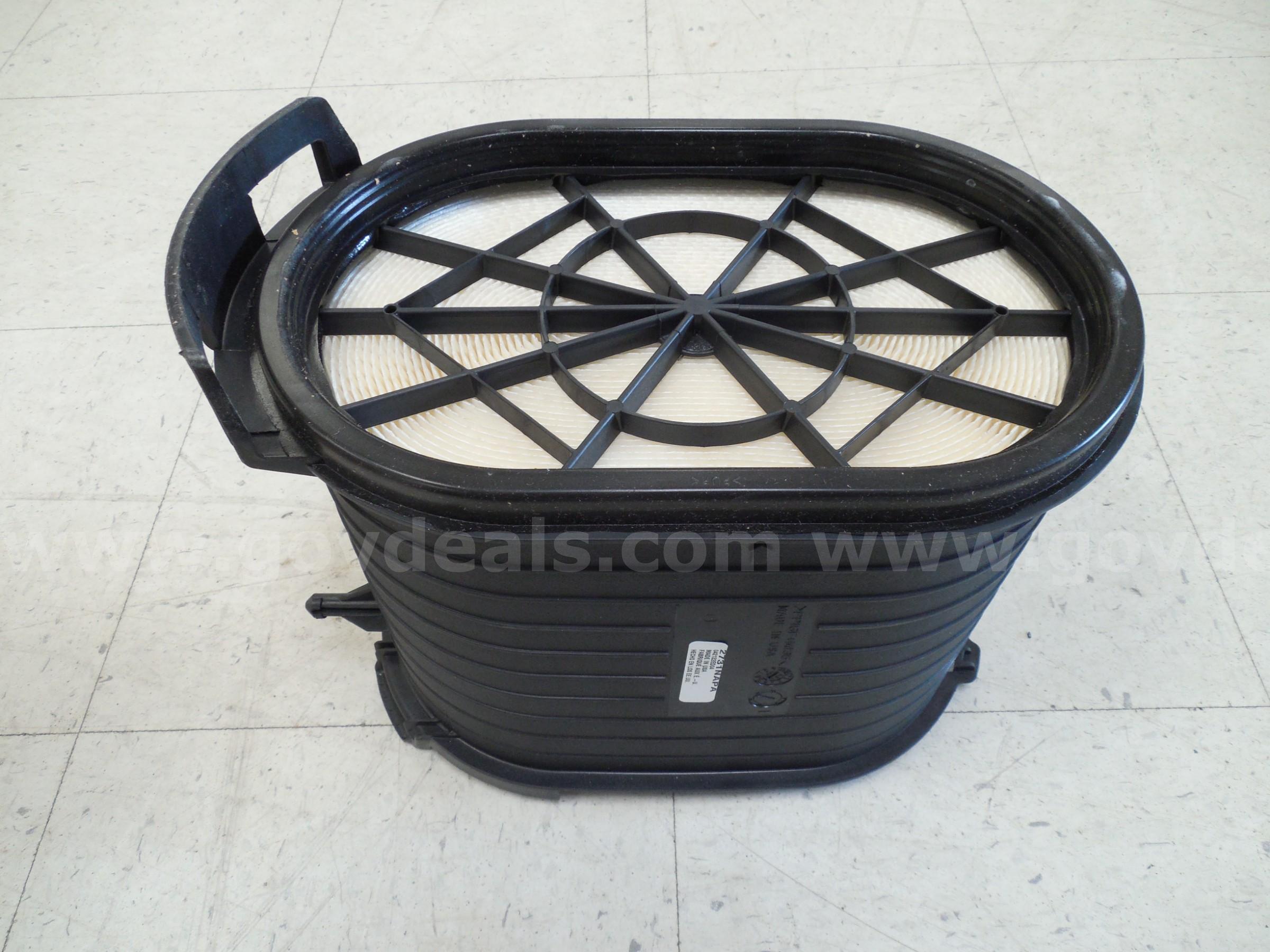 Engine air filter   Government Surplus Auction - Photo #3