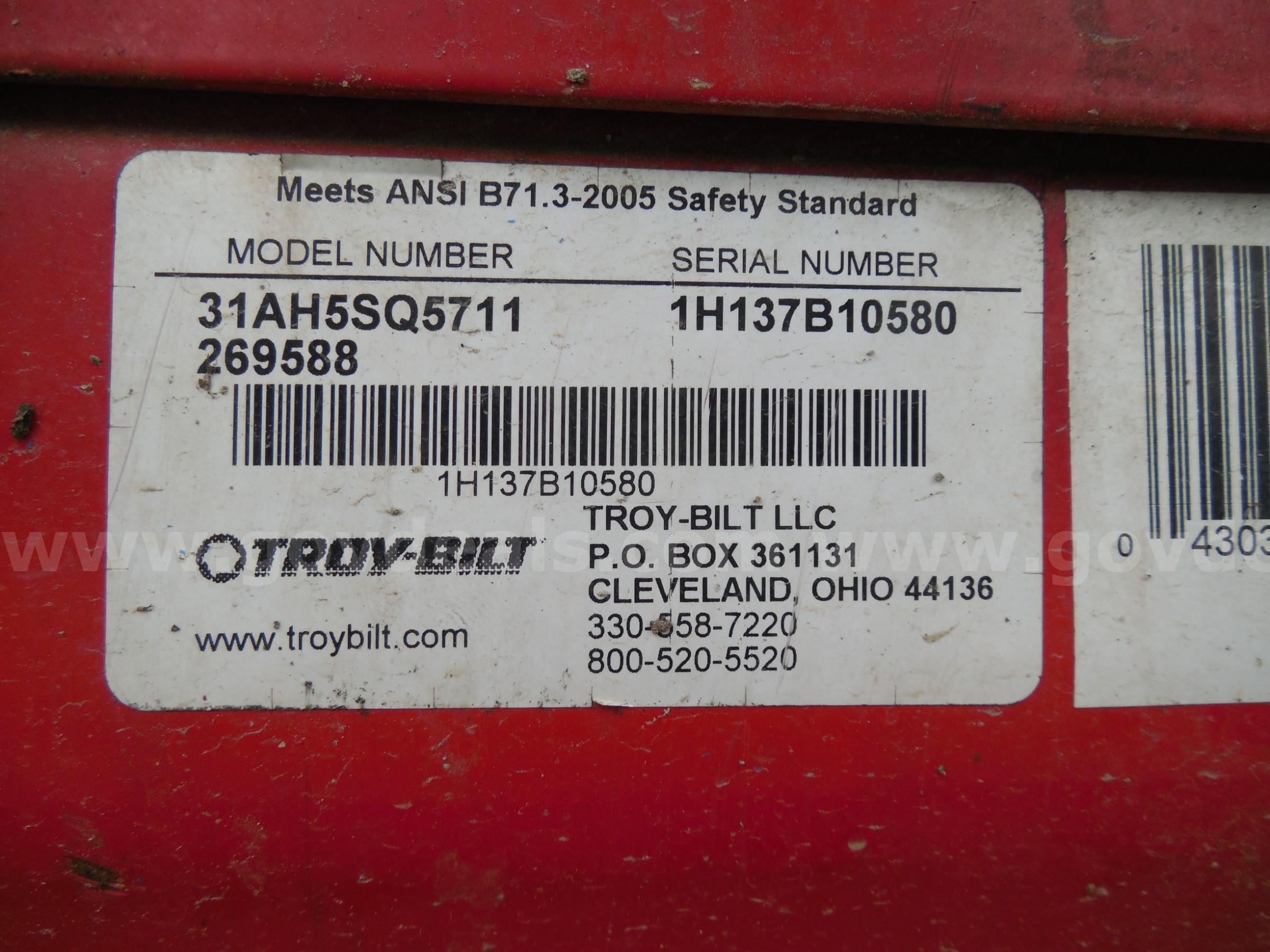 Troy-Bilt snowblower   Government Surplus Auction - Photo #6