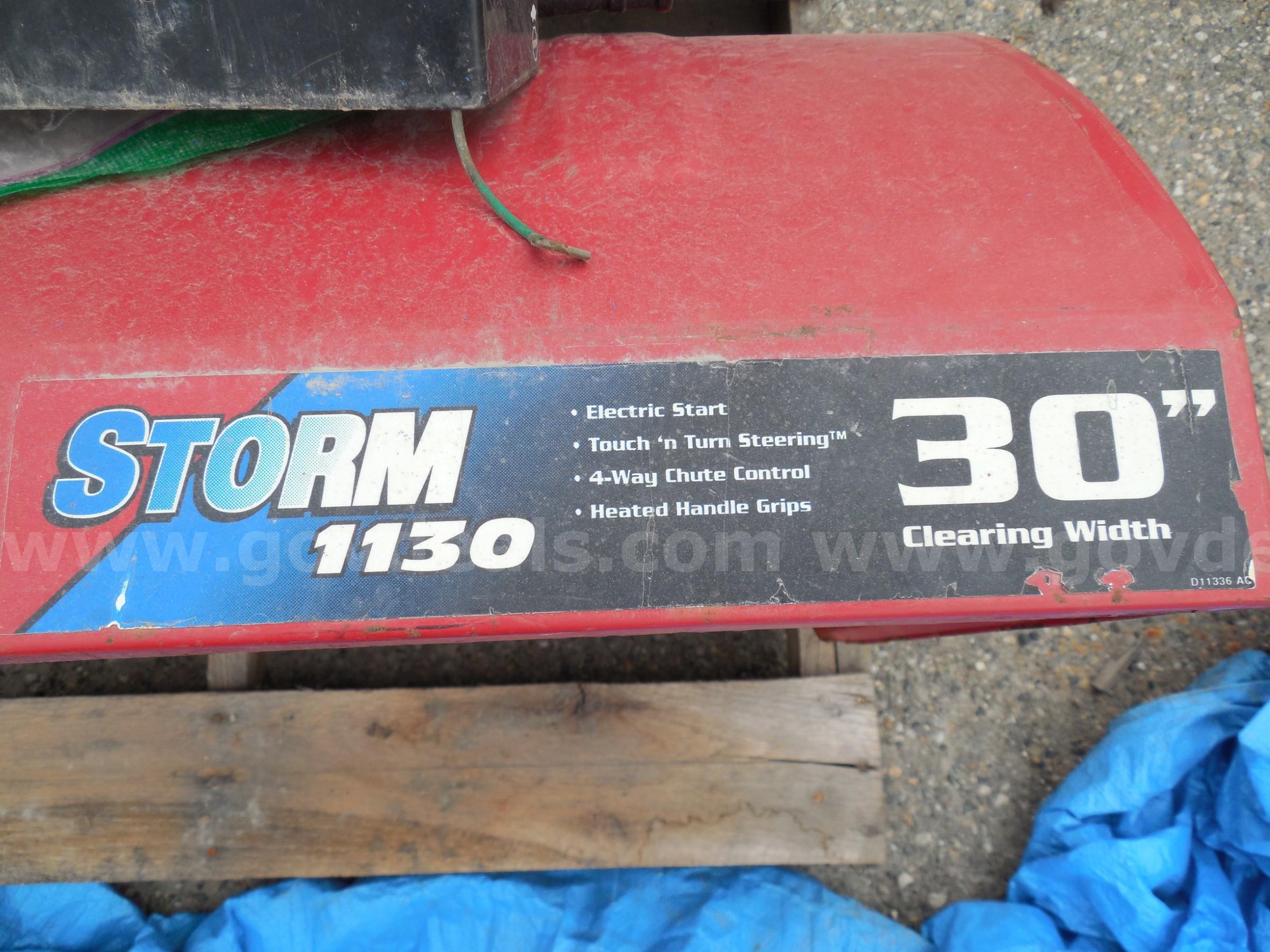 Troy-Bilt snowblower   Government Surplus Auction - Photo #5