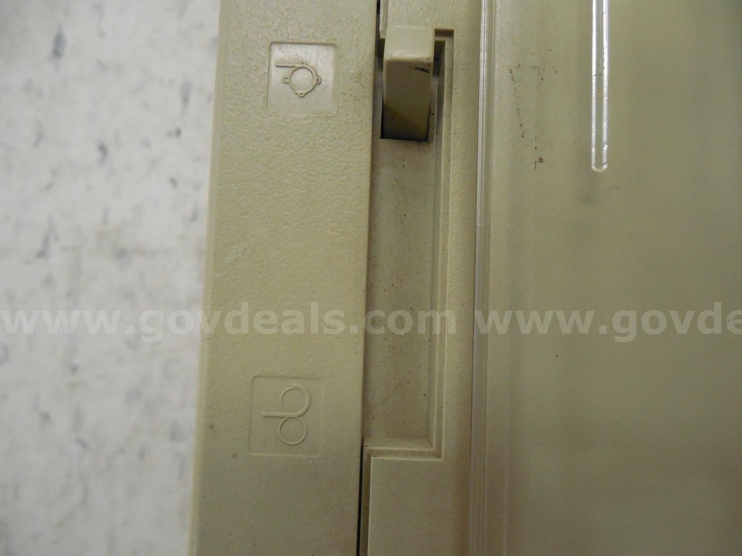 Vintage dot matrix printer   Government Surplus Auction - Photo #5