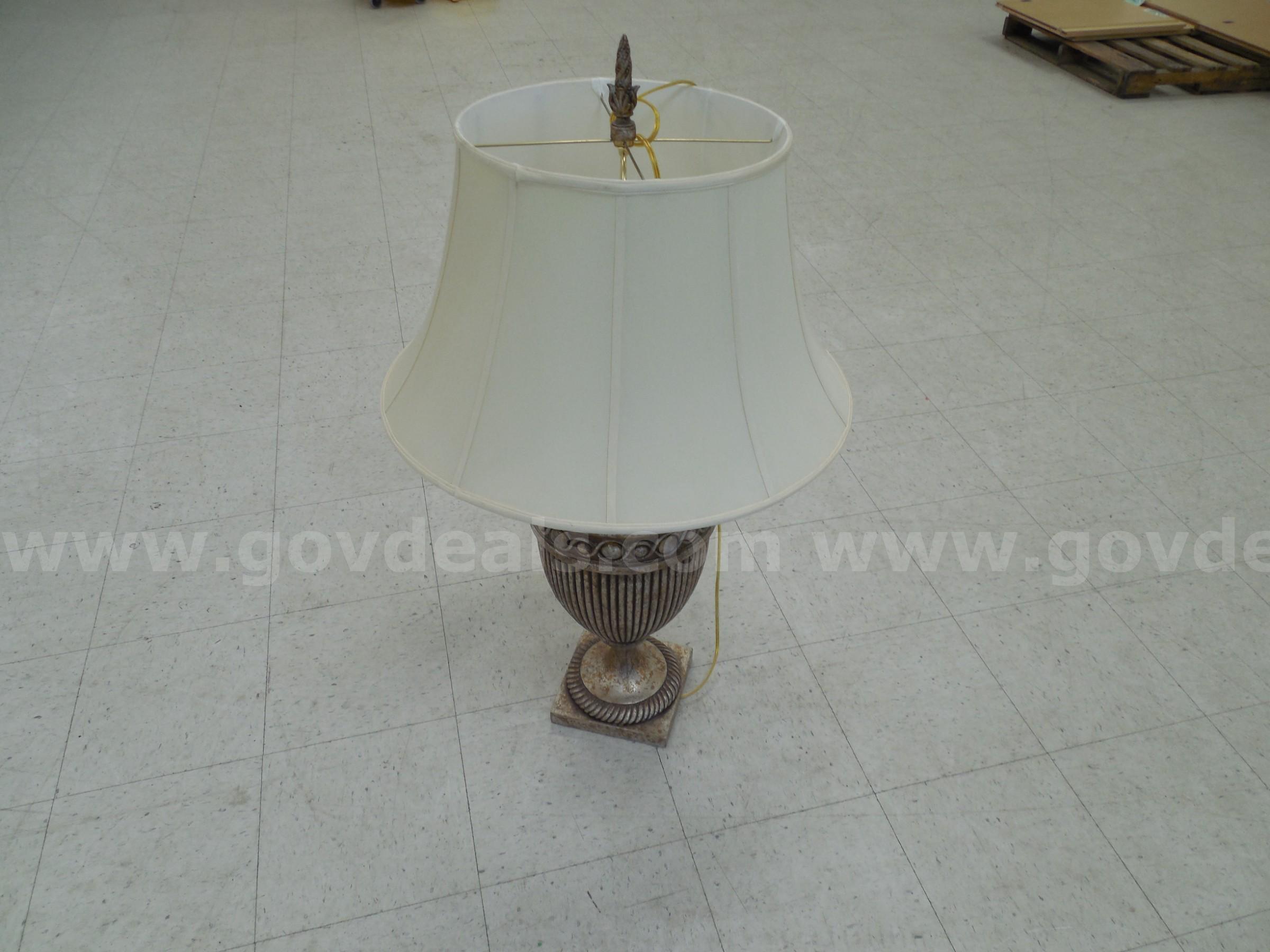 Fine art lamp