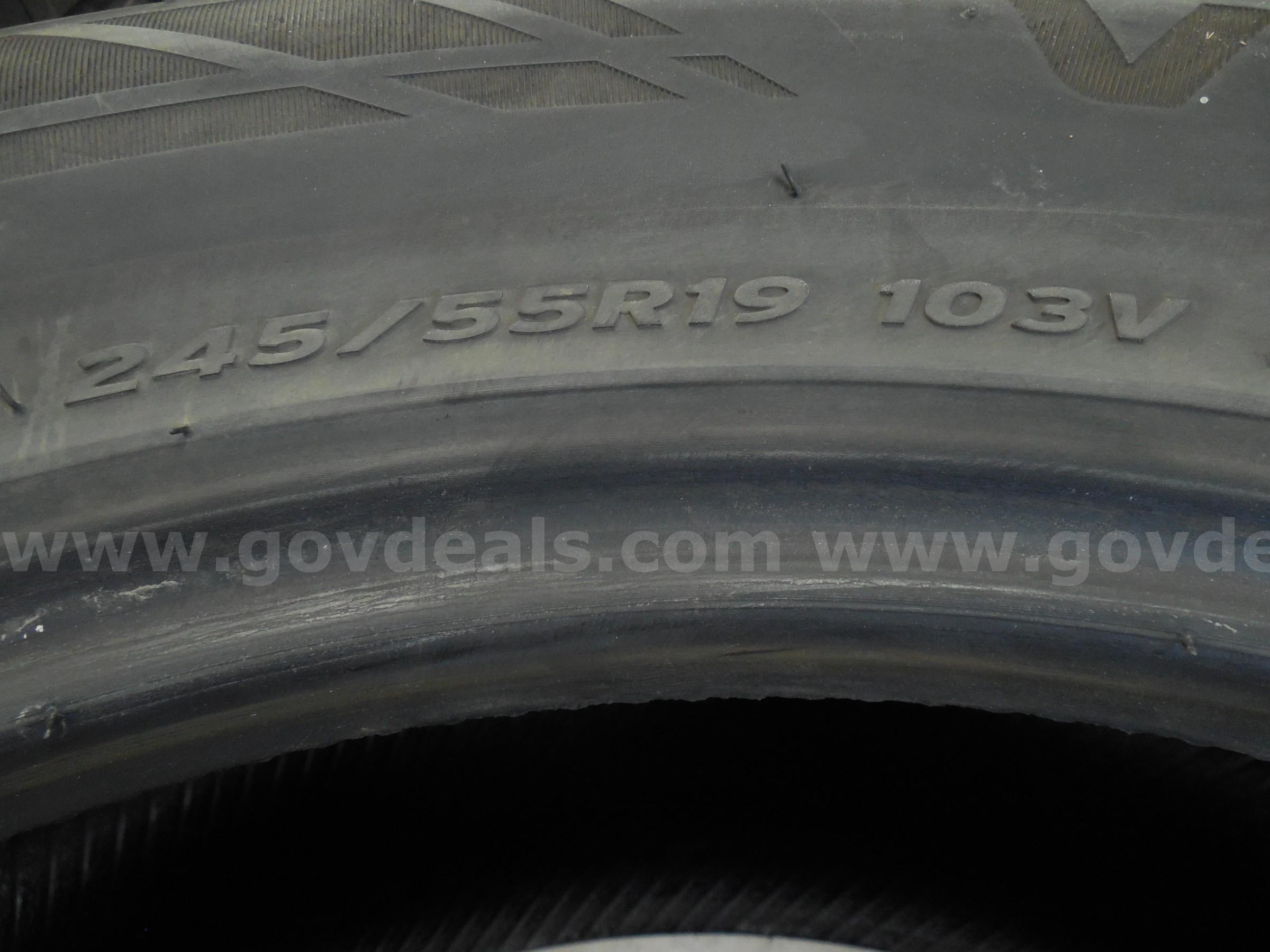 Set of four rimless tires   Government Surplus Auction - Photo #5