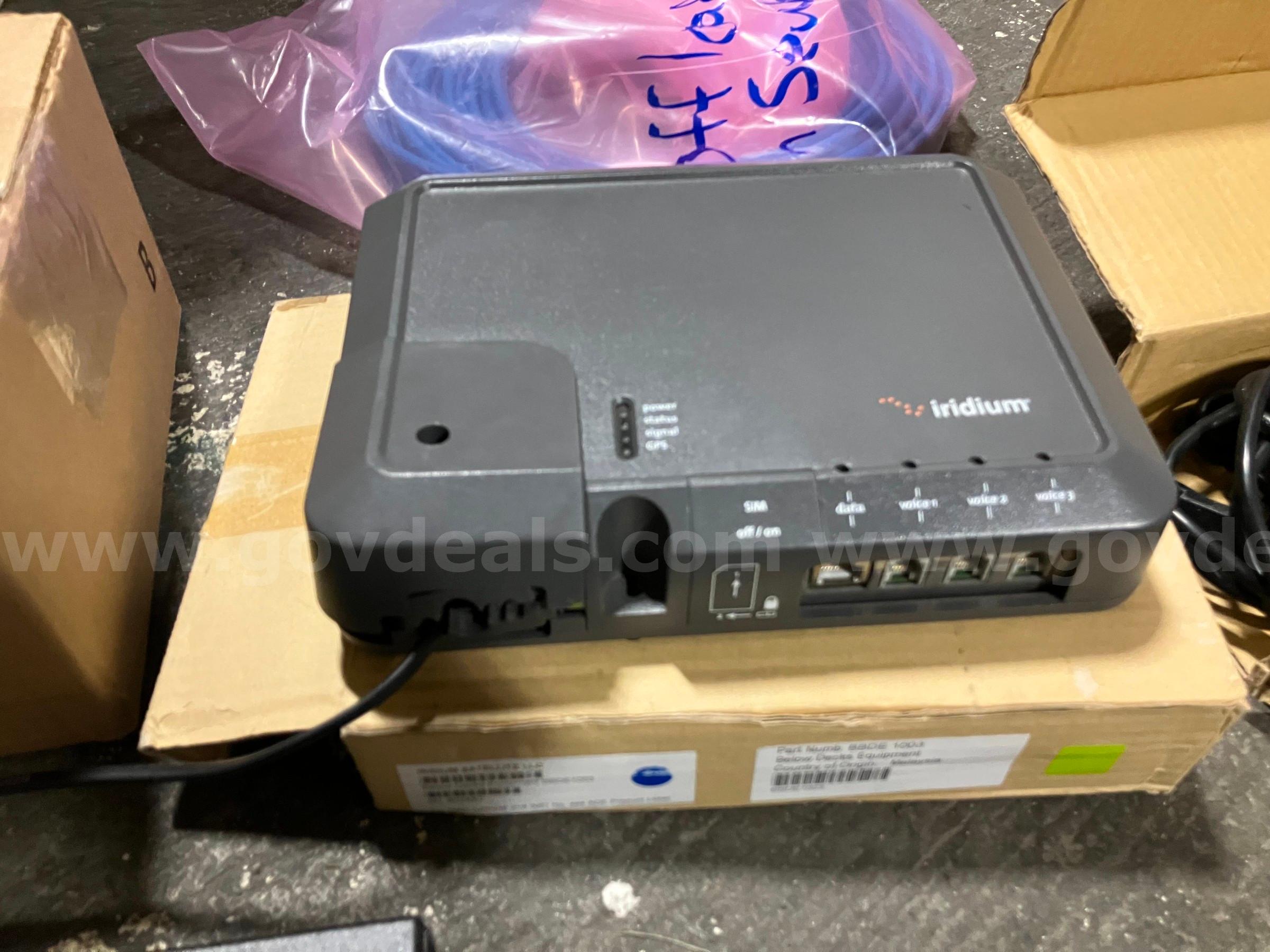 Iridium satellite communication system   Government Surplus Auction - Photo #3