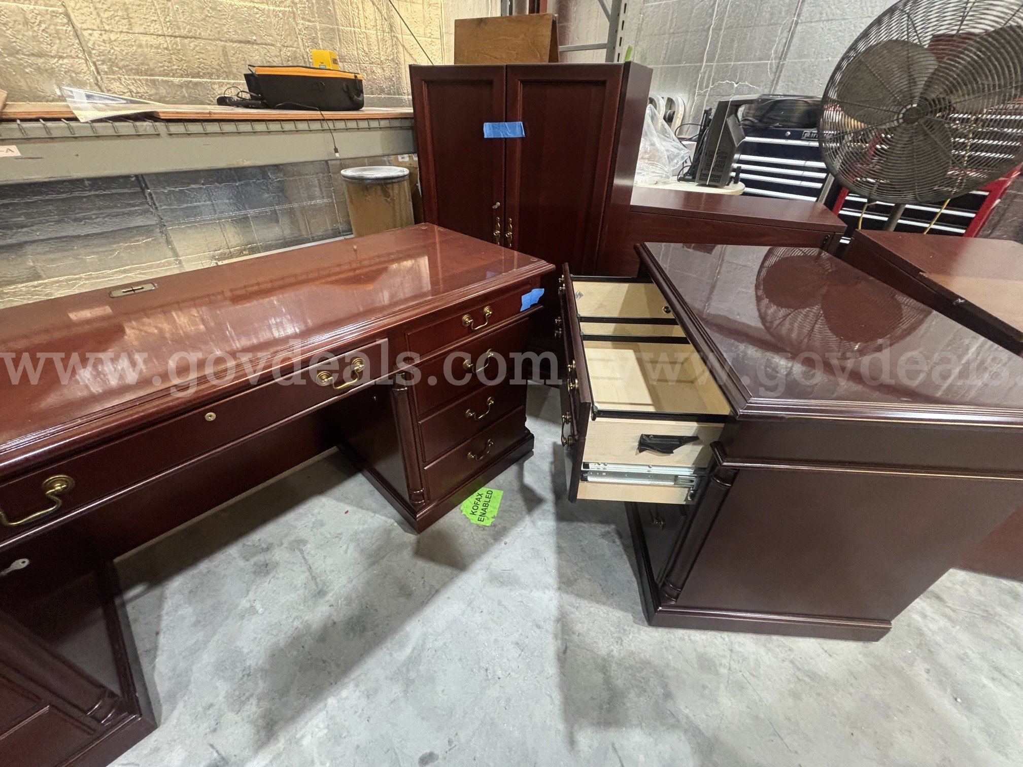 OFS Executive Cherry Office Furniture Suite   Government Surplus Auction - Photo #2