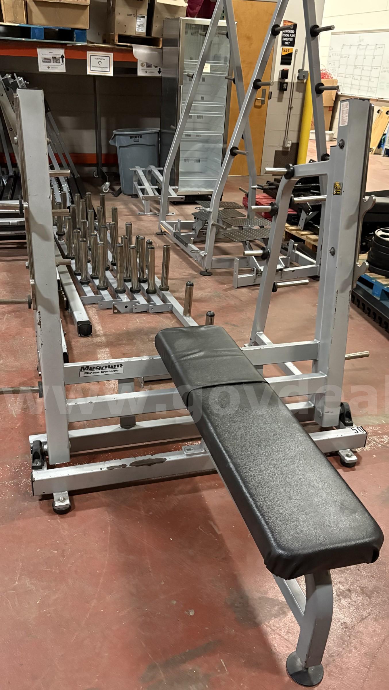 Lot of Weightlifting Equipment   Government Surplus Auction - Photo #3