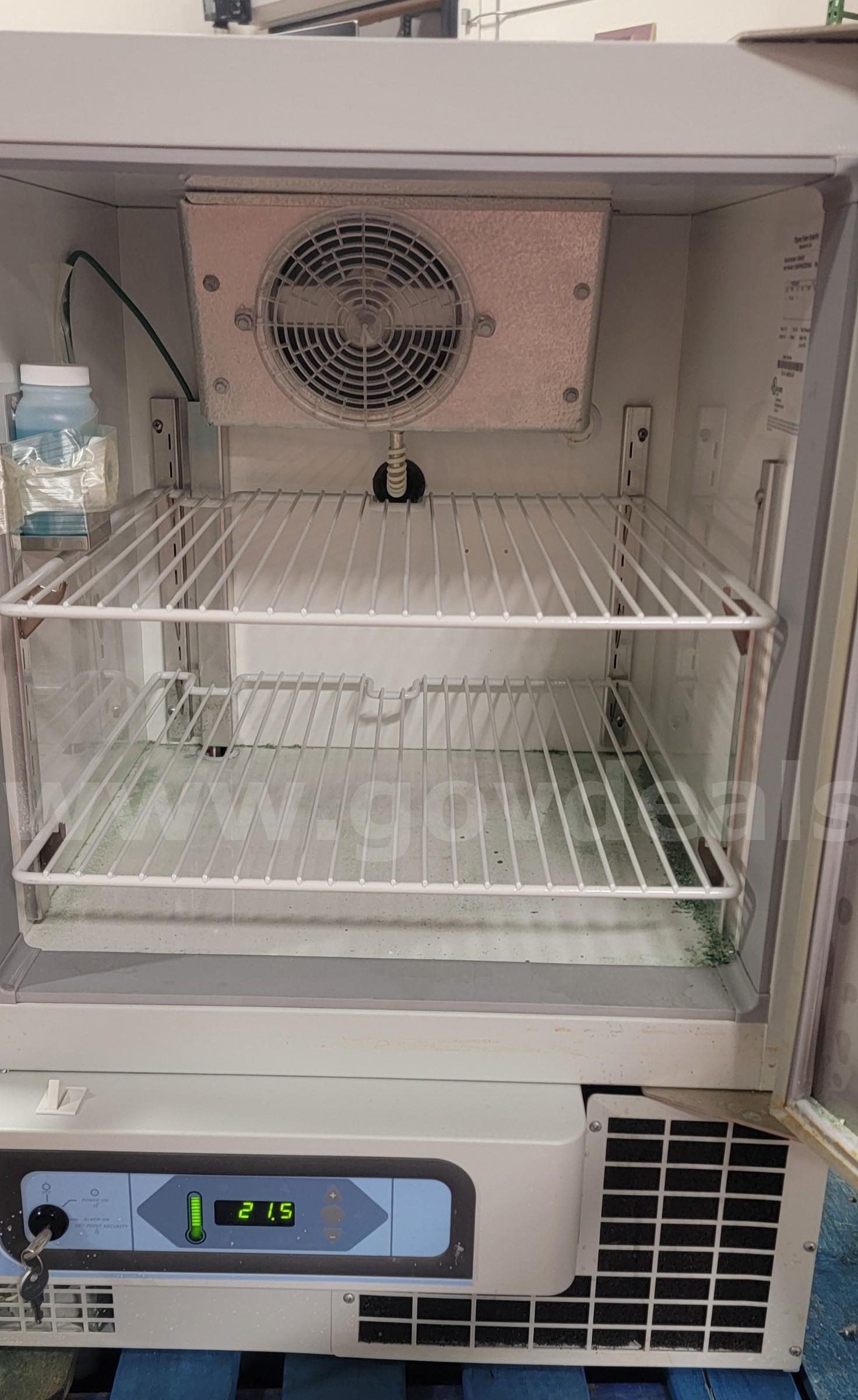Thermo Fisher Scientific Puffer Hubbard   Government Surplus Auction - Photo #2