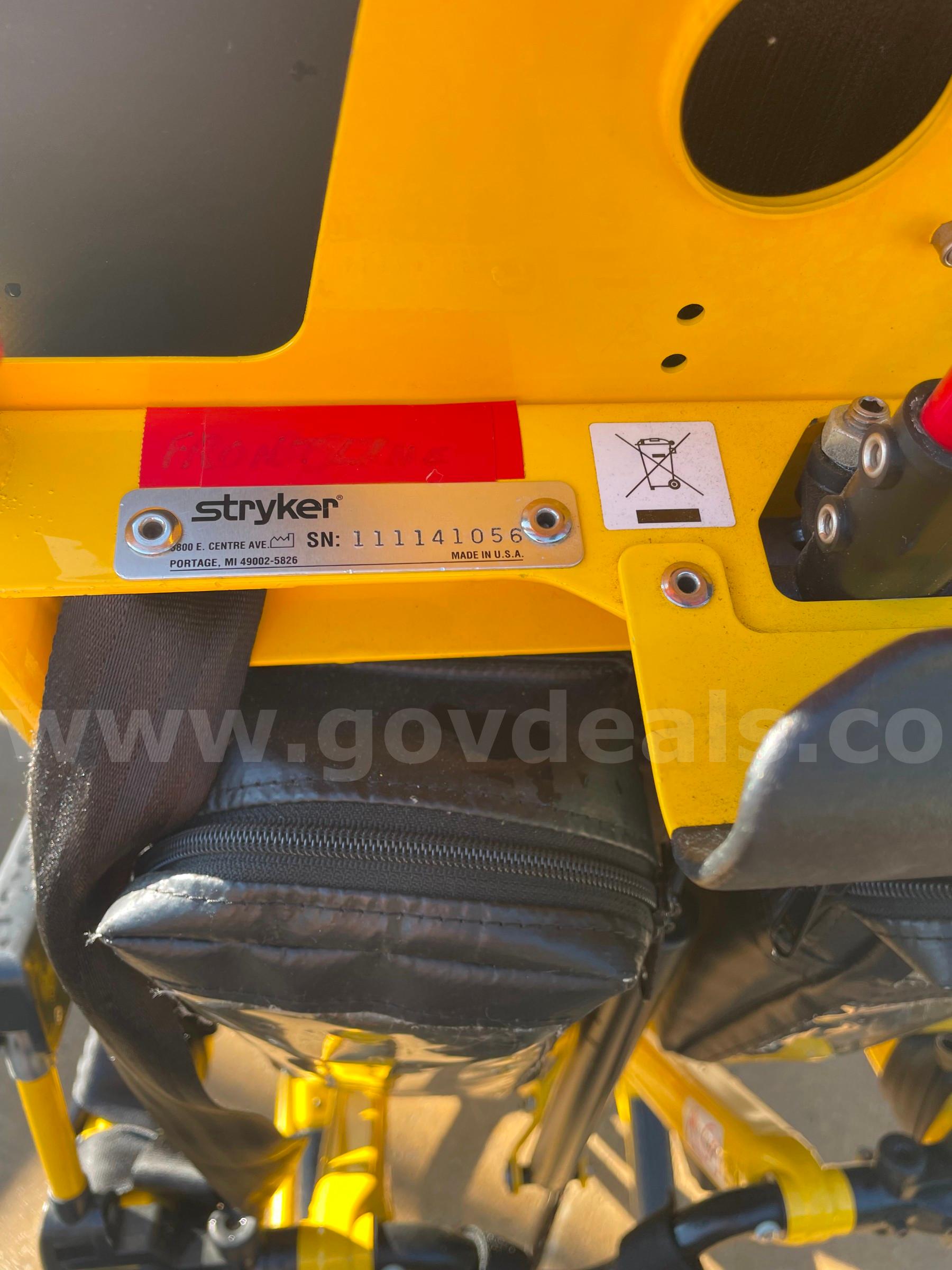 Stryker Power Load Stretcher - PRO XT Model 6500  6500 Government Surplus Auction - Photo #4