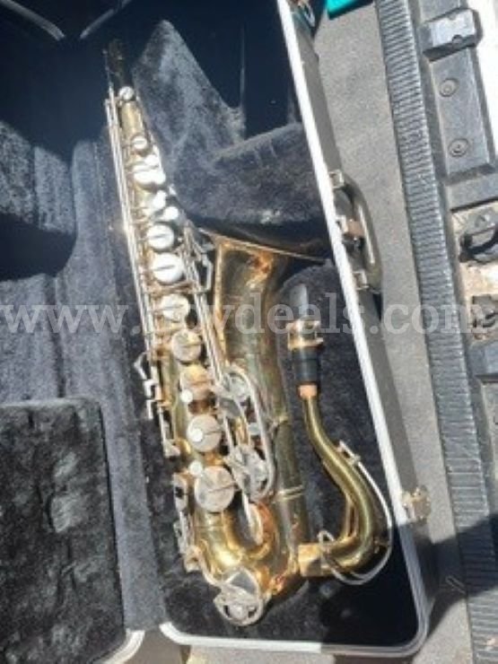 Tenor Saxophone   Government Surplus Auction - Primary Photo